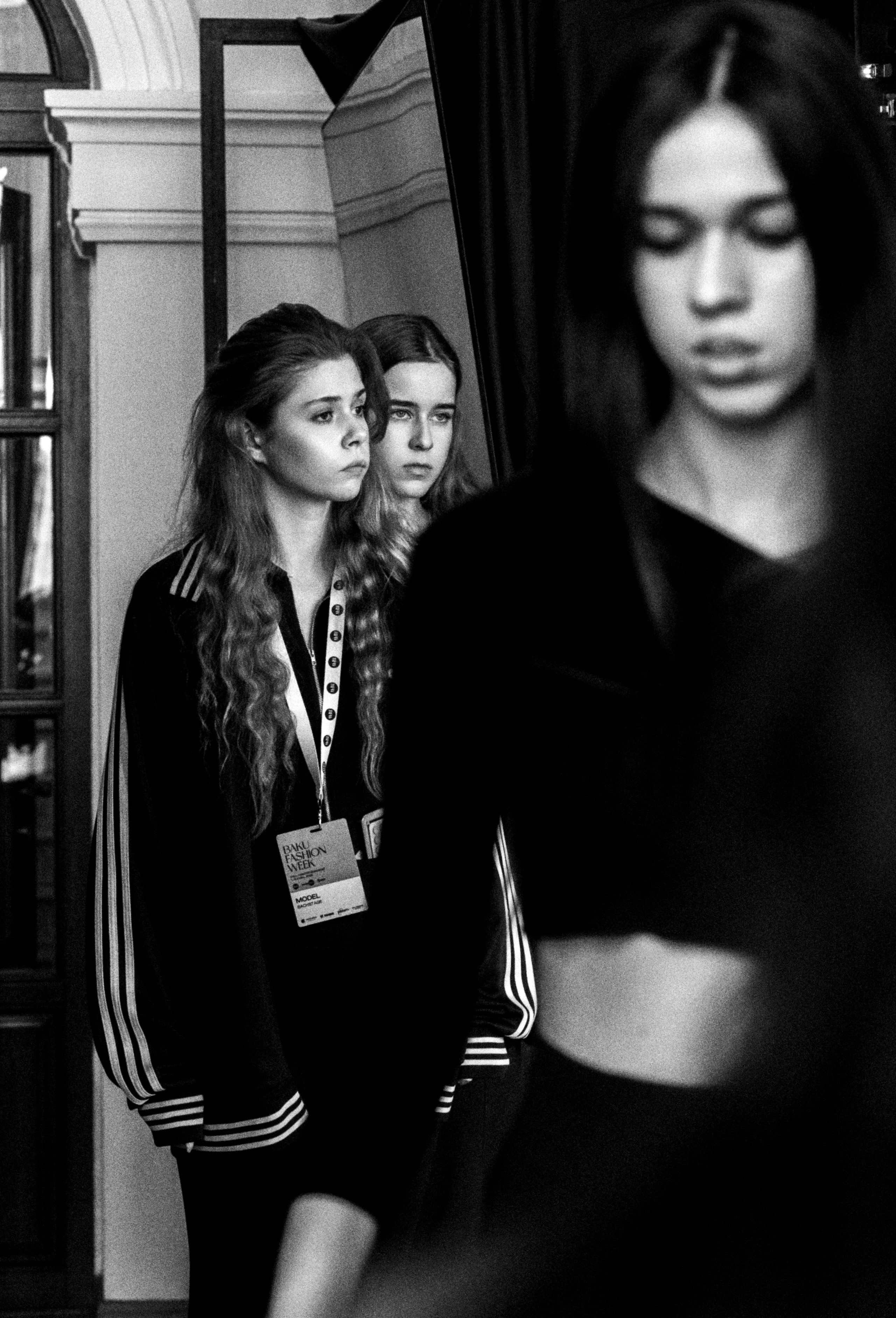 Baku Fashion Week 2026. Vladislav Makarov. Portrait & Street style photographer in Baku