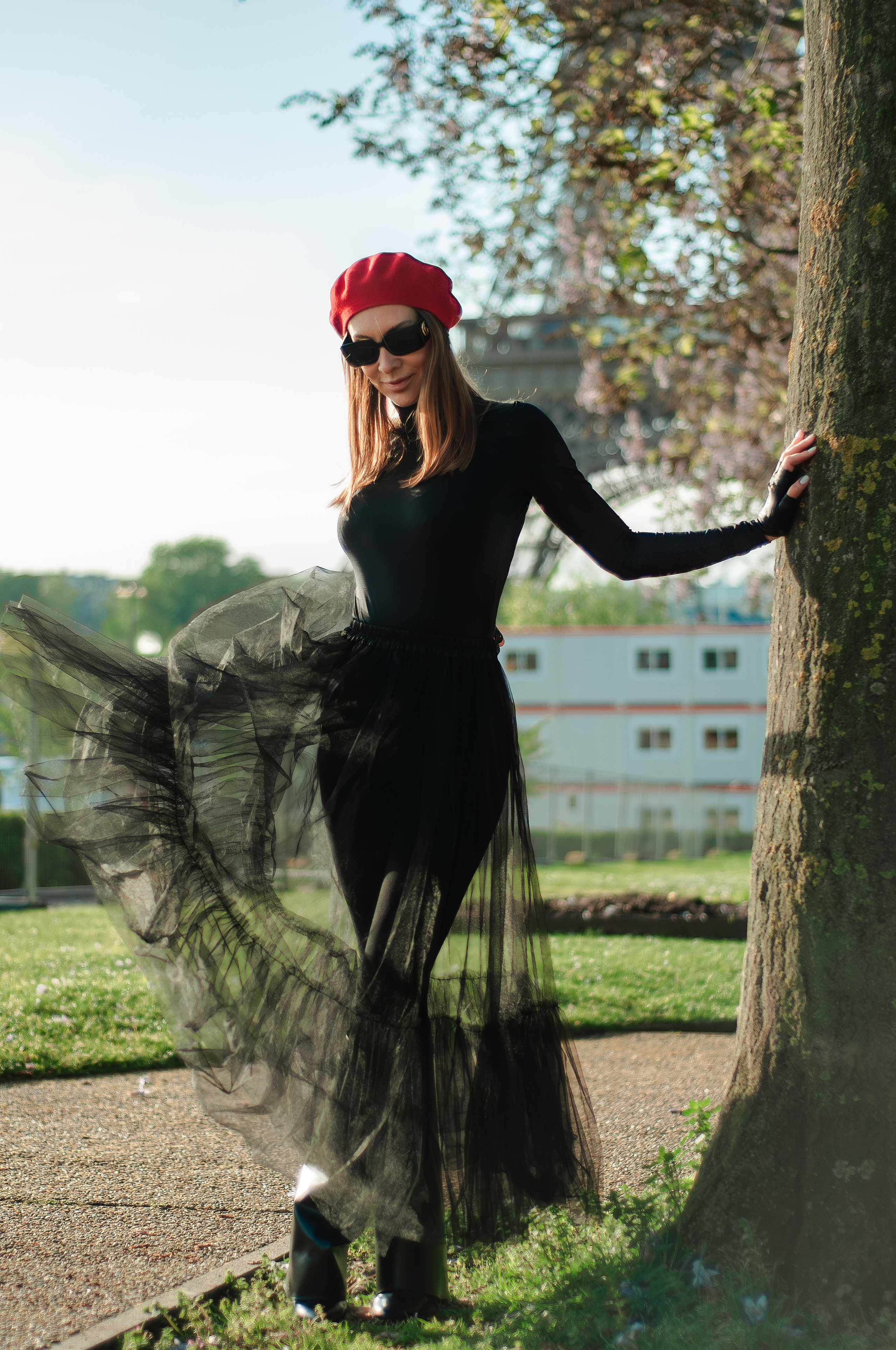 Фотосессия с подругой в Париже. Фотограф в Париже Полина Осипова