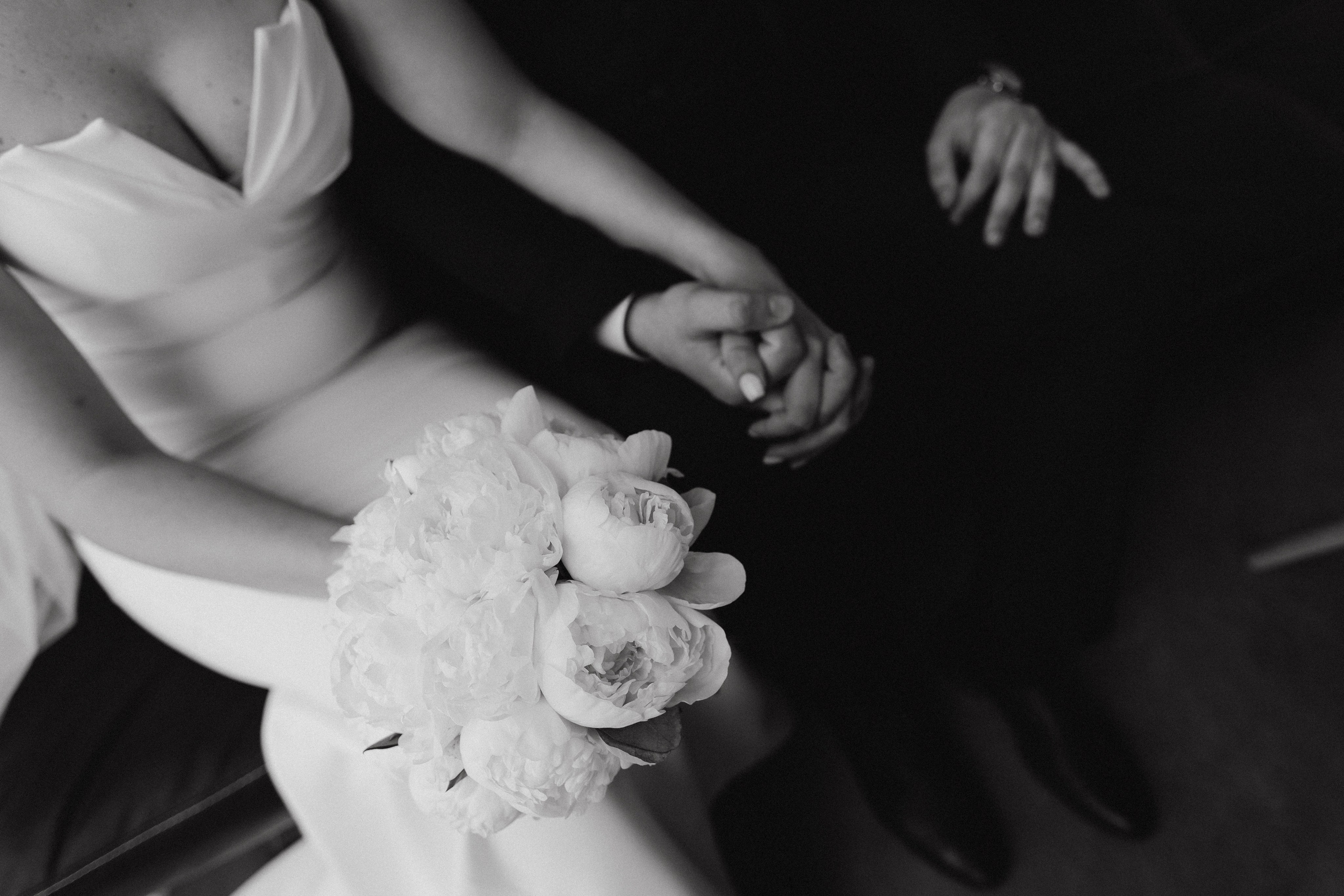 White Wedding. Wedding and Family Photograph