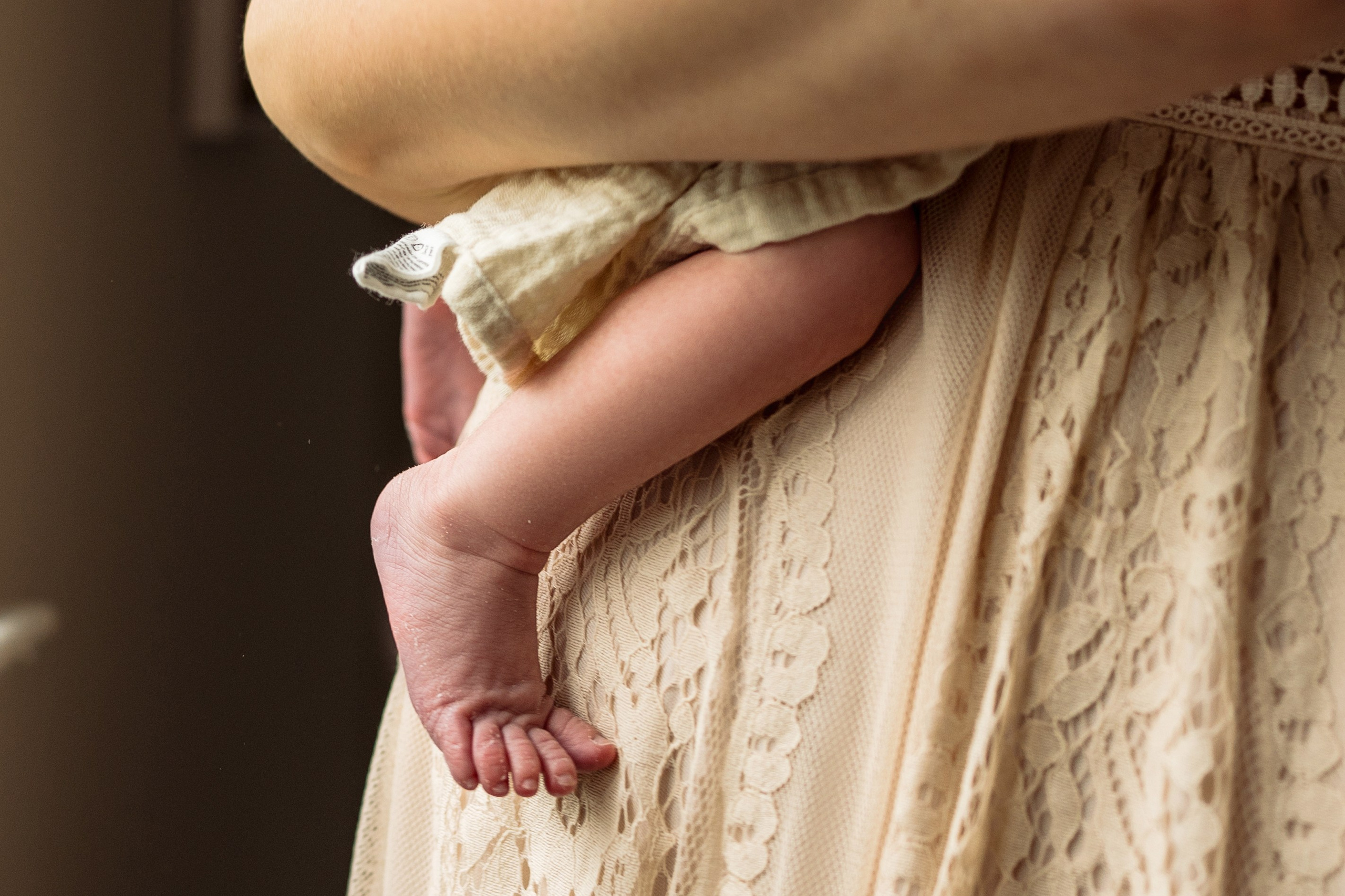 Sara, Henry, Landon, Oliver, Mila, Isla. Wedding and family photographer and videographer PA, NJ, NY, DE, MD