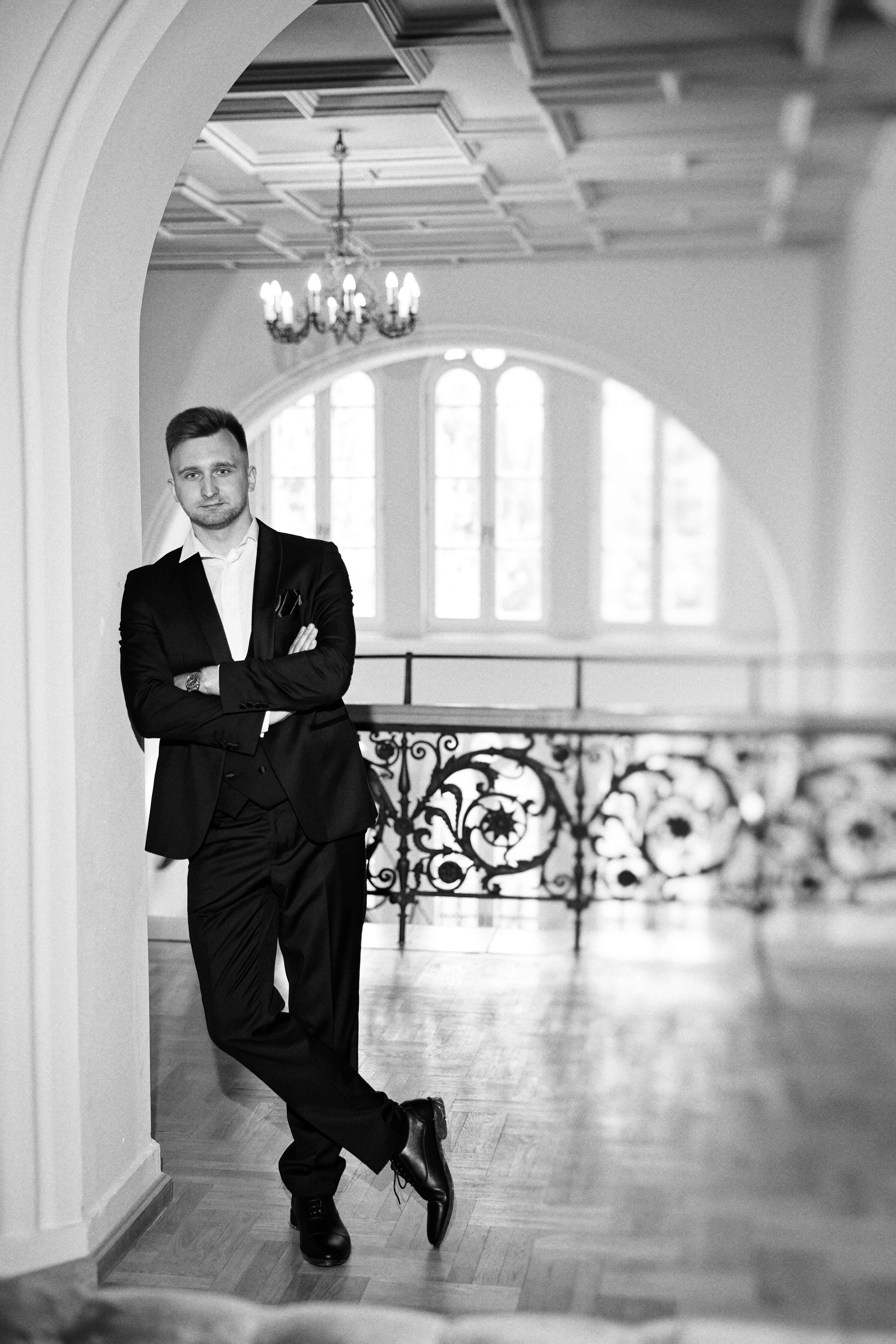 Elegante Schloss-Hochzeit. Свадебный и репортажный фотограф в Мюнхене, Регенсбурге, Баварии и по всей Германии — LORAN MEDIA