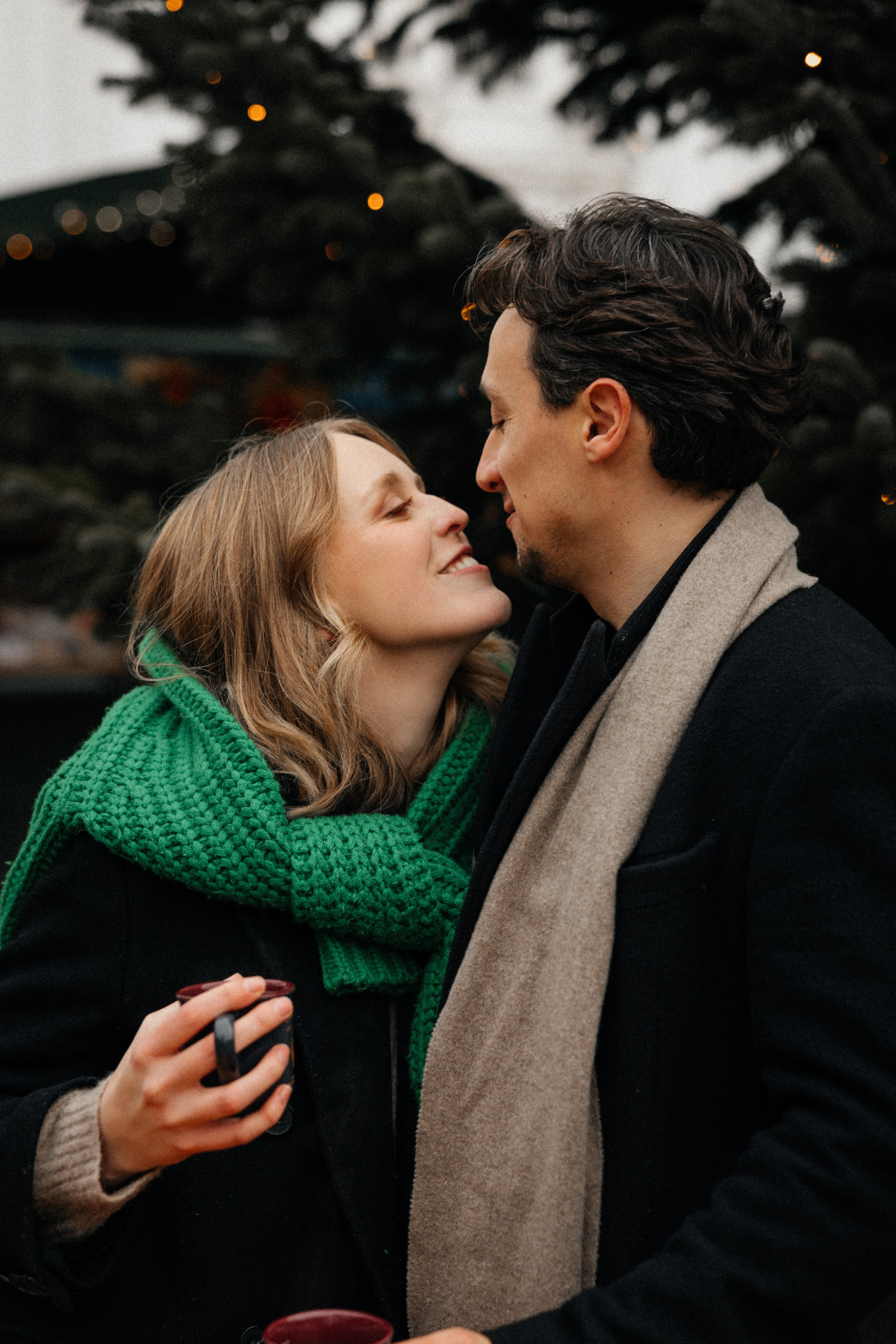 Stas und Lucia. Wedding and reportage photographer in Munich, Regensburg, Bavaria & all across Germany — LORAN Media