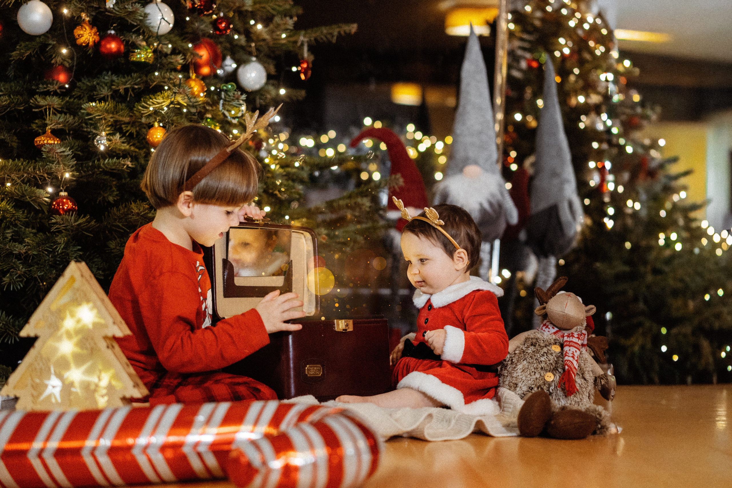 Weihnachten. Hochzeits- und Reportagefotograf in München, Bayern, Deutschland. LORAN MEDIA