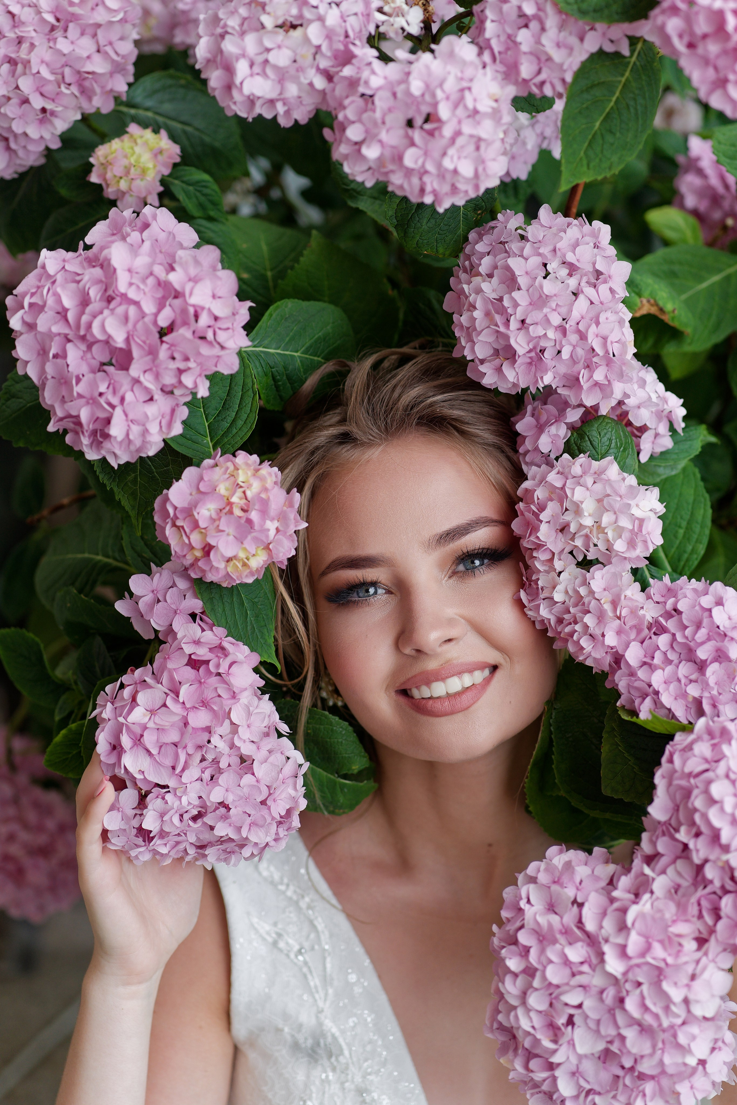 Hortensie. Весільний та репортажний фотограф у Мюнхені, Баваріі та по всій Німеччині – LORAN Media