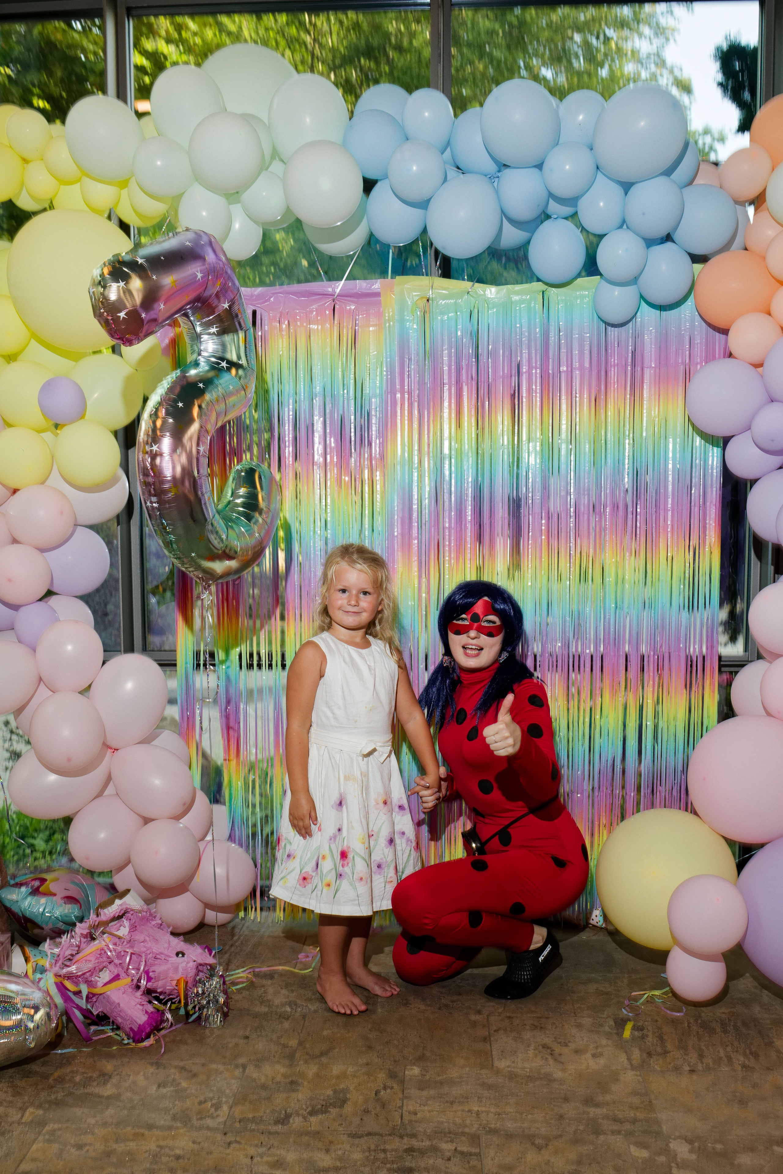 Olivias Geburtstag. Wedding and reportage photographer in Munich, Regensburg, Bavaria & all across Germany — LORAN Media
