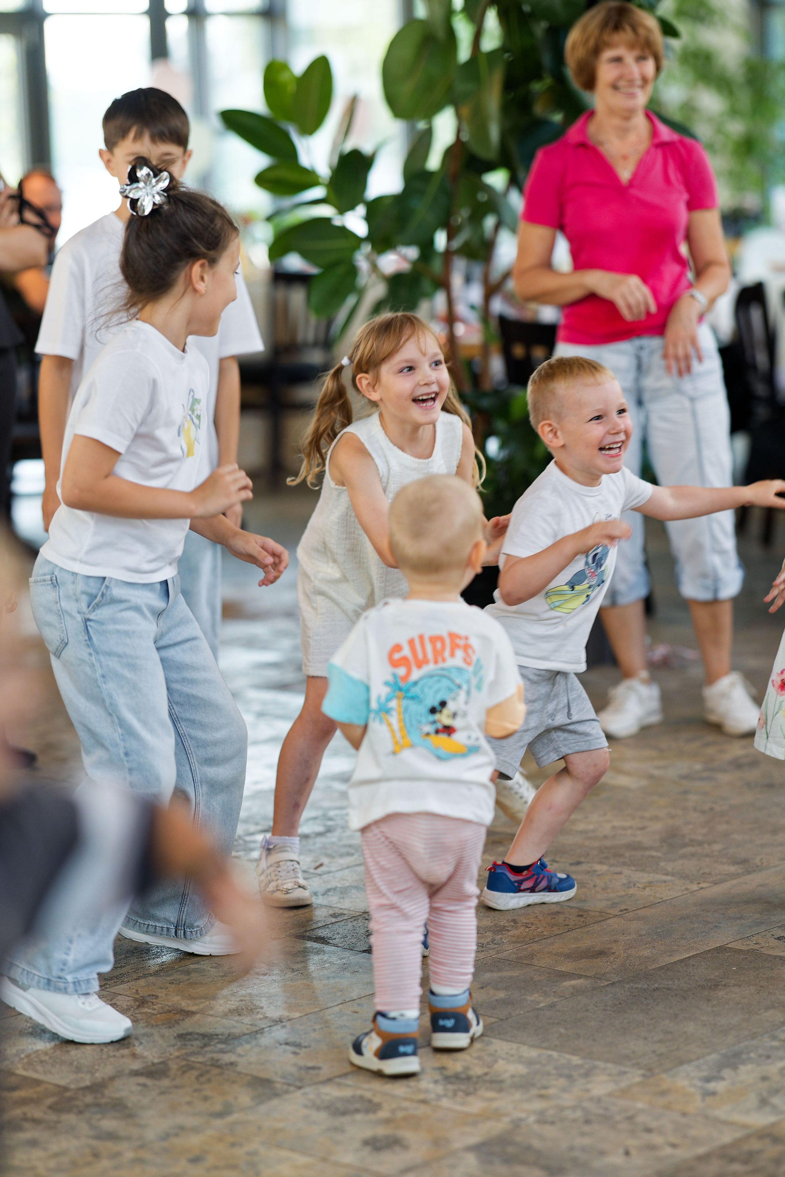 Olivias Geburtstag. Wedding and reportage photographer in Munich, Regensburg, Bavaria & all across Germany — LORAN Media
