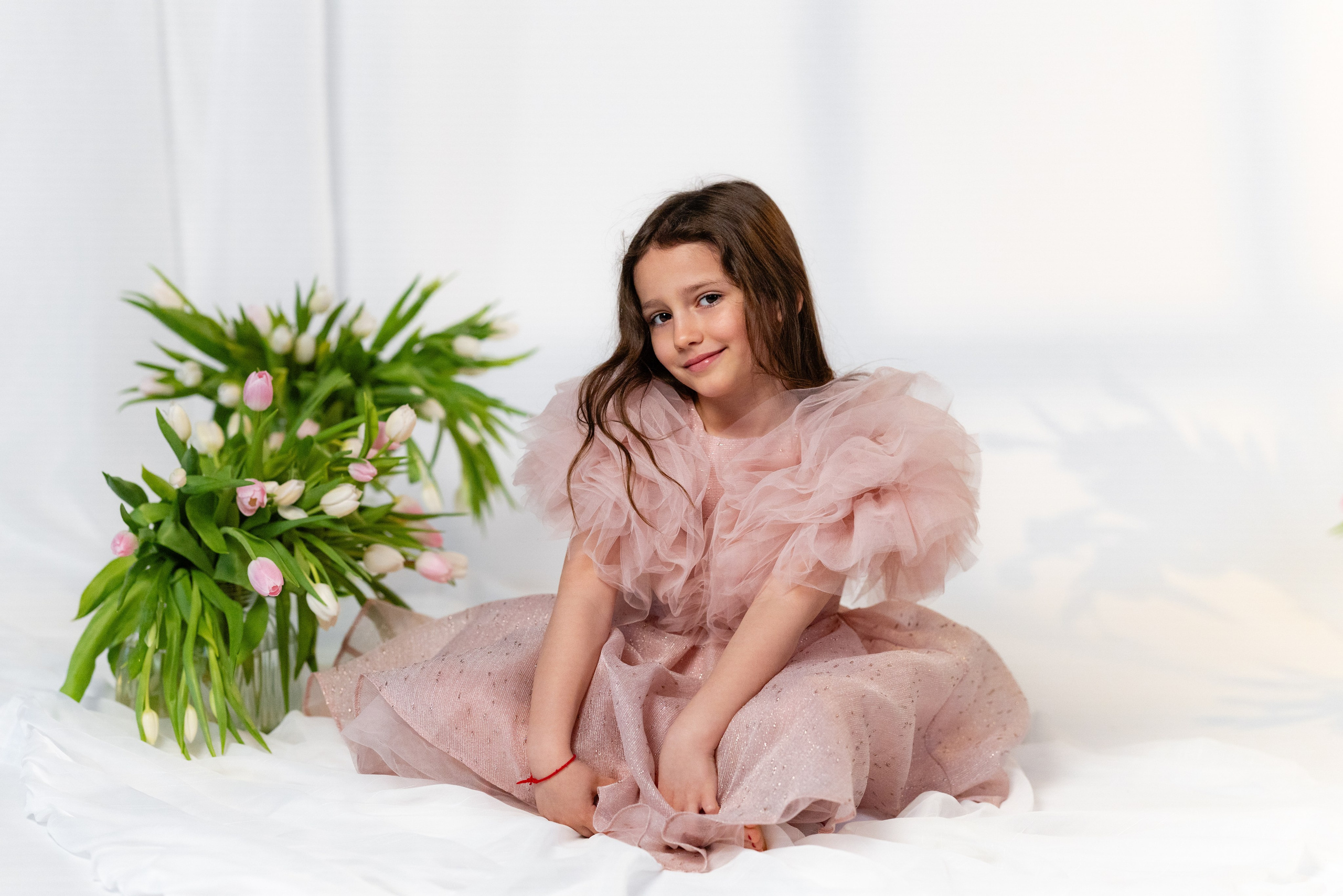 Tatiana und Tochter. Wedding and reportage photographer in Munich, Regensburg, Bavaria & all across Germany — LORAN Media