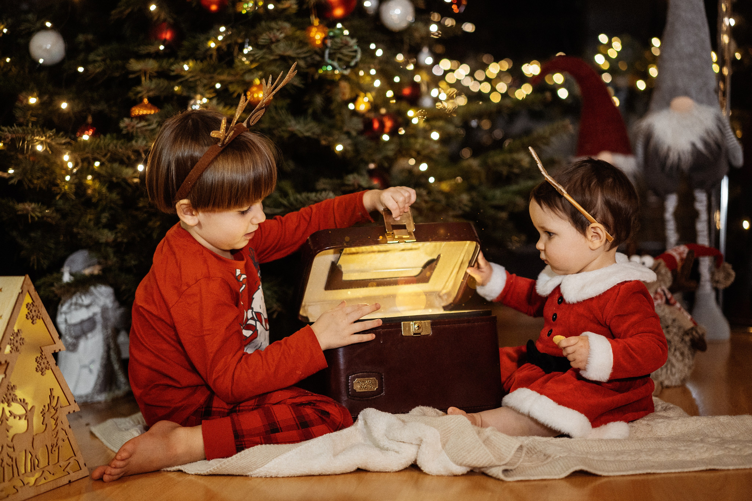 Weihnachten. Hochzeits- und Reportagefotograf in München, Bayern, Deutschland. LORAN MEDIA