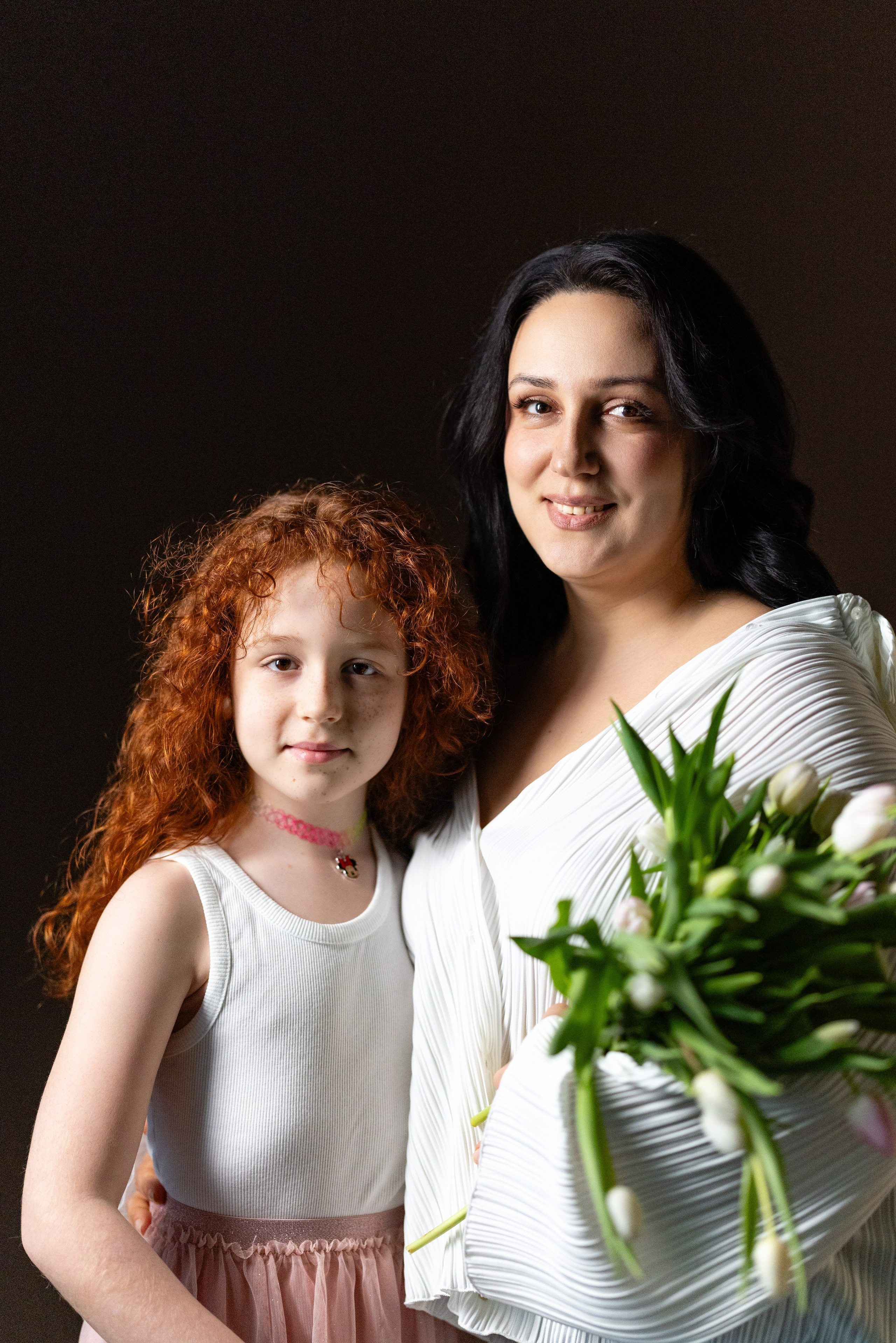 Irina & Viktoria. Hochzeits- und Reportagefotograf in München, Bayern, Deutschland. LORAN MEDIA