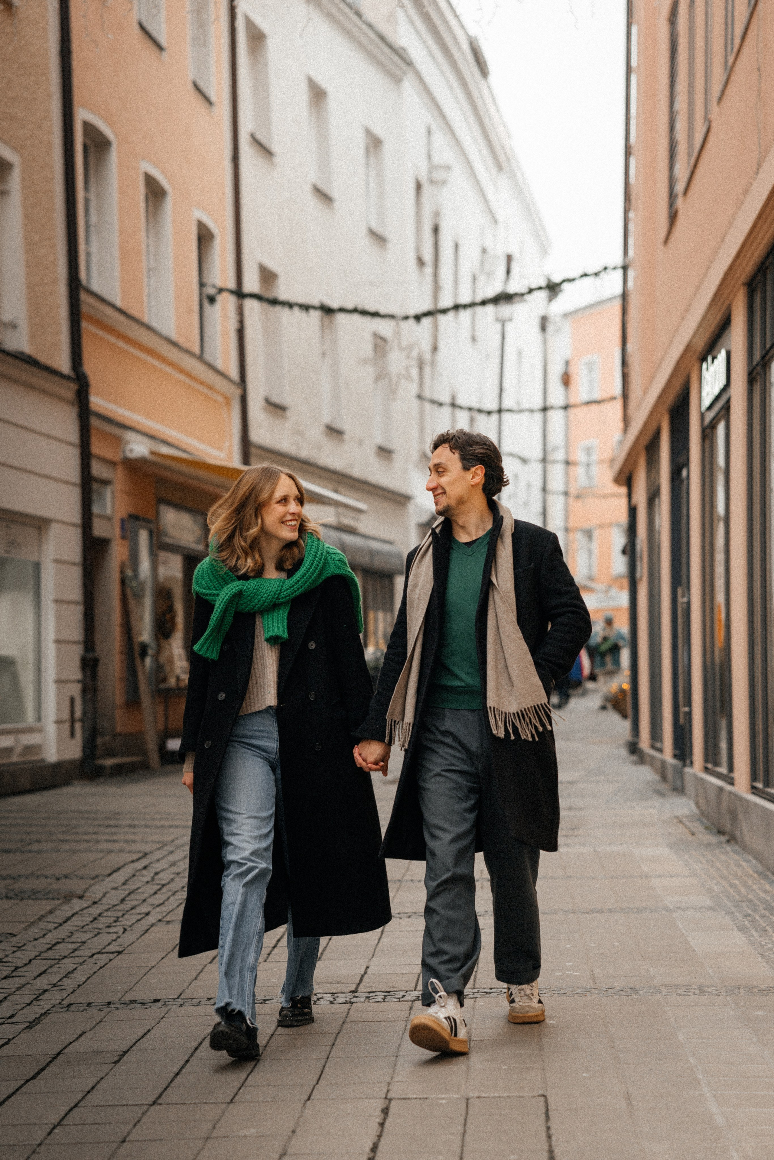 Stas und Lucia. Wedding and reportage photographer in Munich, Regensburg, Bavaria & all across Germany — LORAN Media