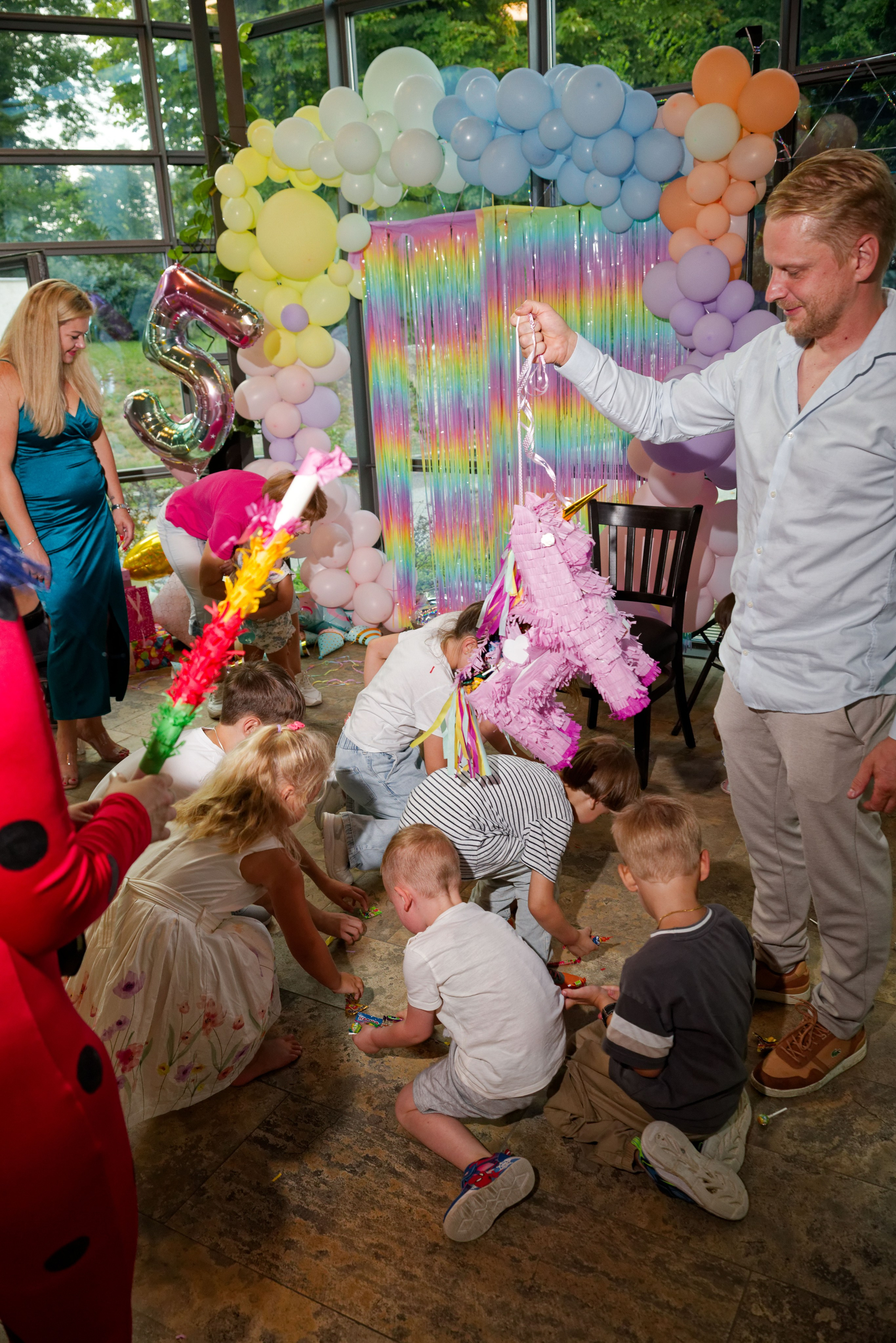 Olivias Geburtstag. Wedding and reportage photographer in Munich, Regensburg, Bavaria & all across Germany — LORAN Media