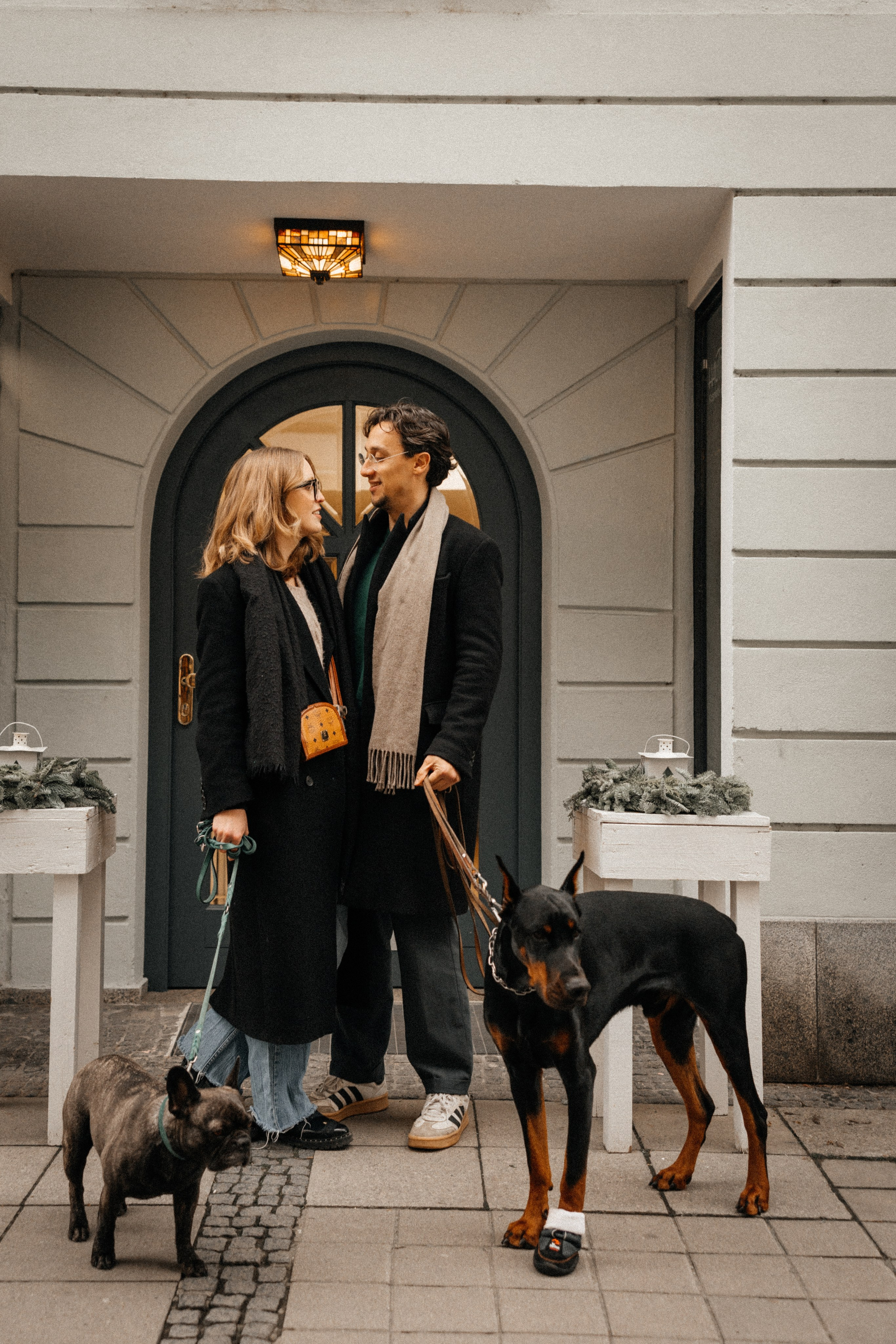 Stas und Lucia. Wedding and reportage photographer in Munich, Regensburg, Bavaria & all across Germany — LORAN Media