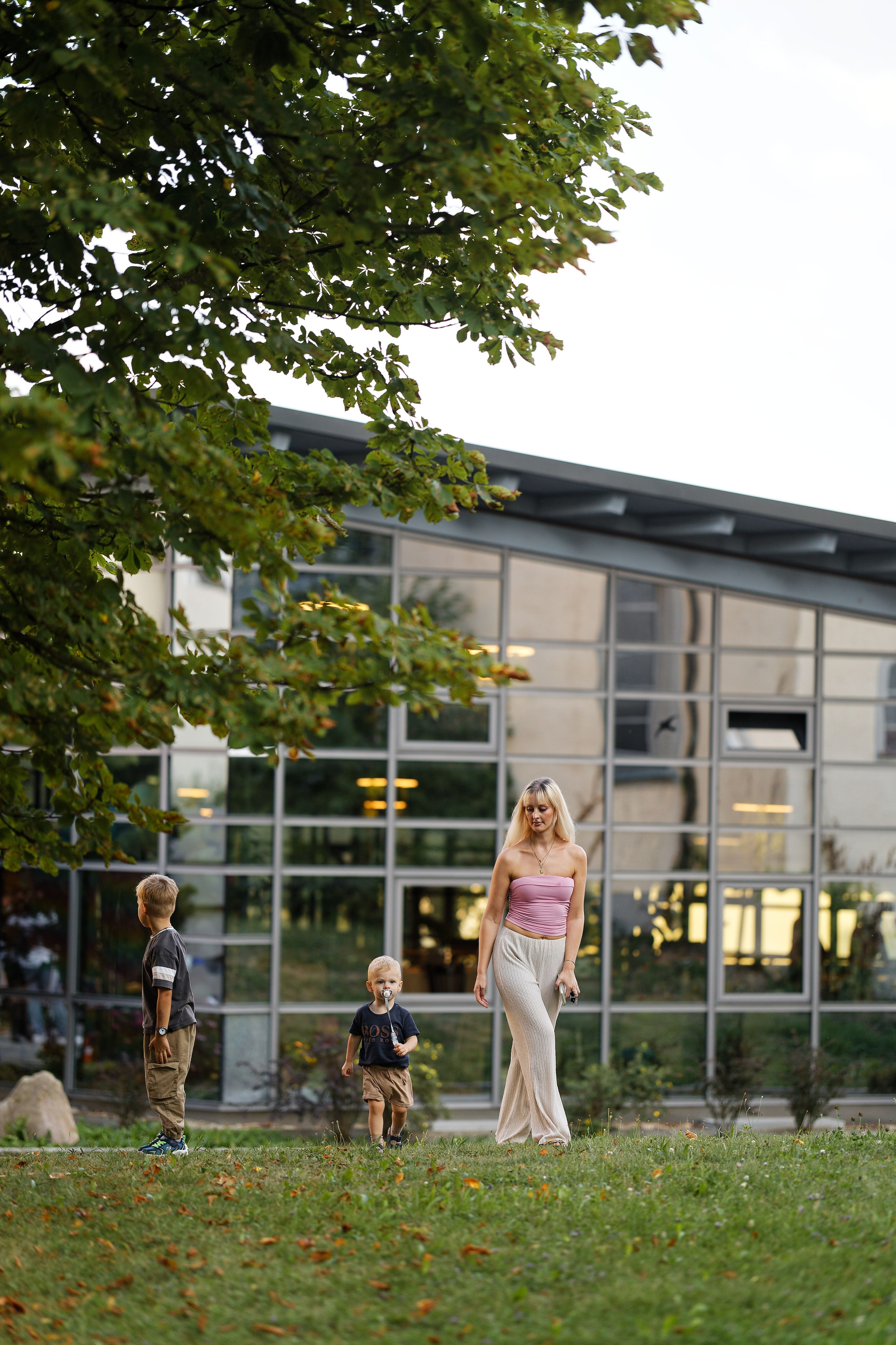 Olivias Geburtstag. Wedding and reportage photographer in Munich, Regensburg, Bavaria & all across Germany — LORAN Media