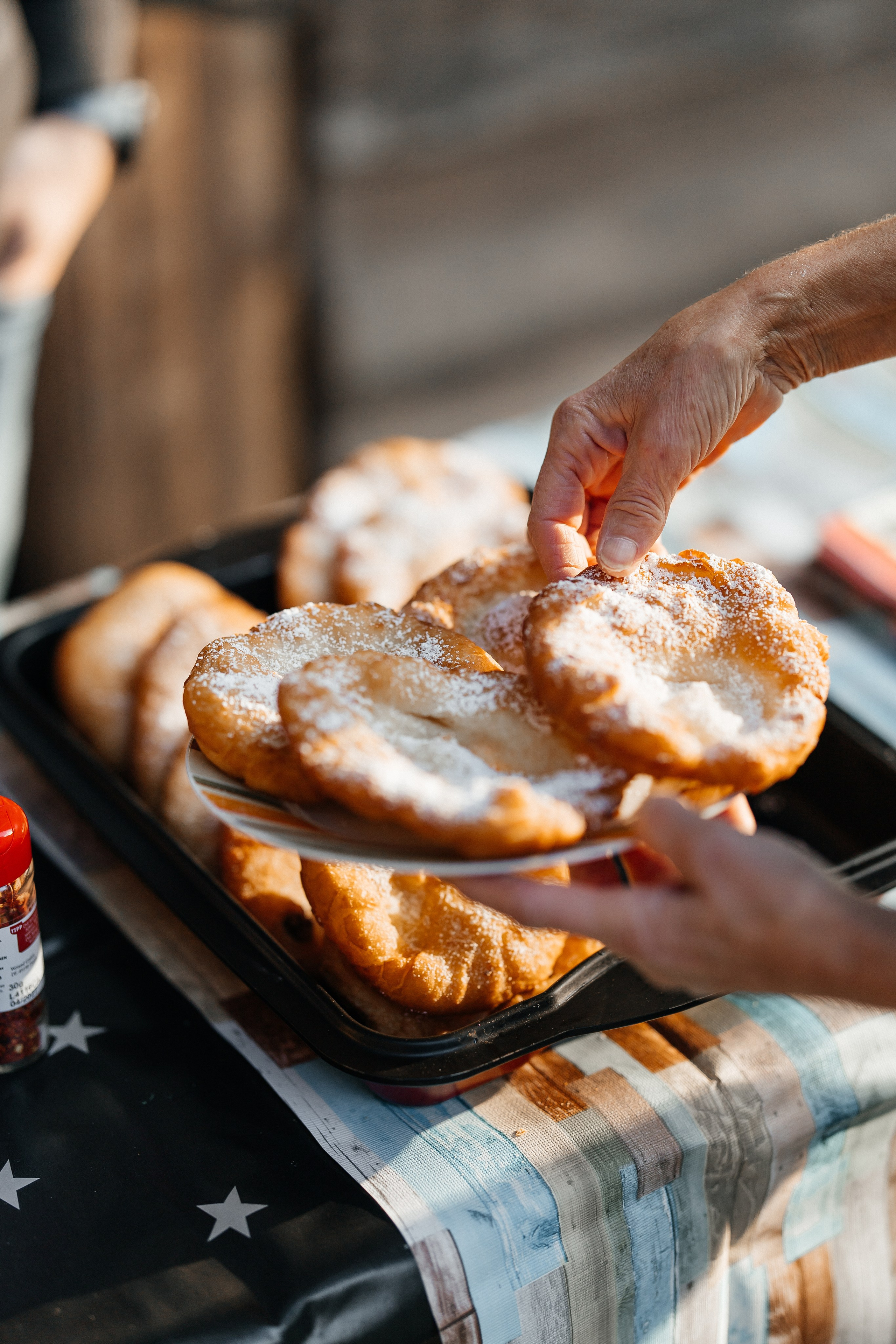 Das Weihnachtsfest. Весільний та репортажний фотограф у Мюнхені, Баваріі та по всій Німеччині – LORAN Media