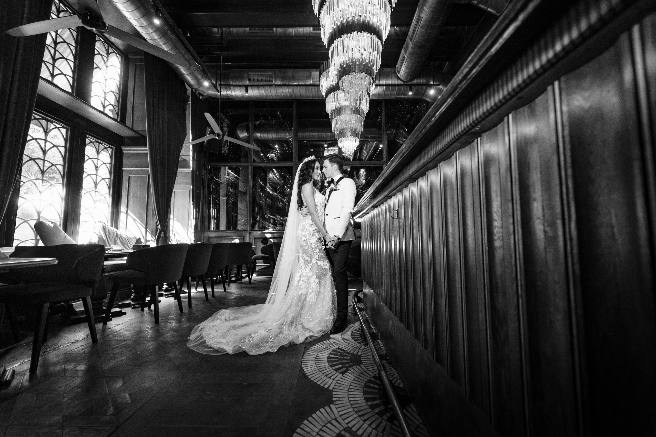 Der amerikanische Hochzeitstag. Hochzeits- und Reportagefotograf in München, Bayern, Deutschland. LORAN MEDIA