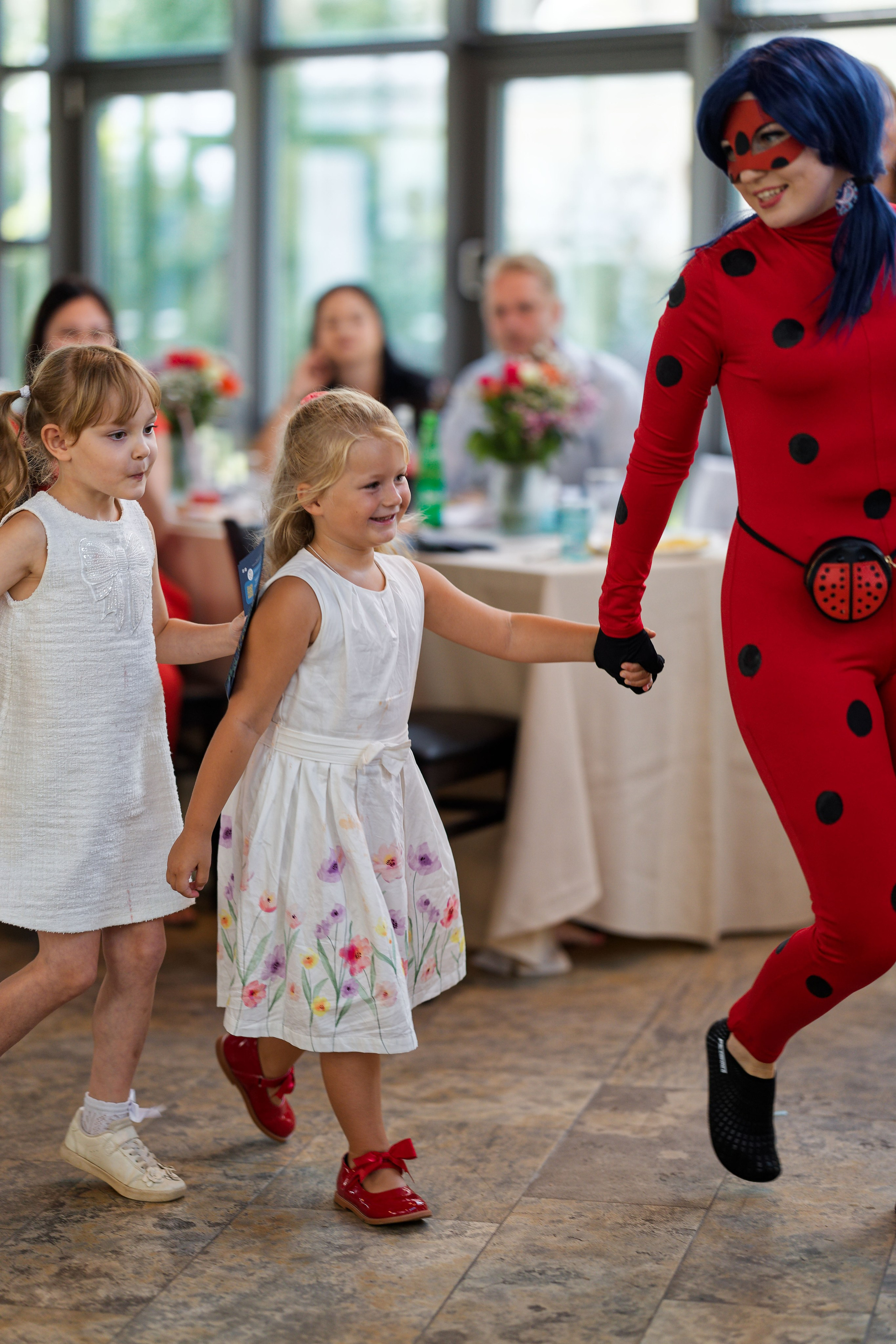 Olivias Geburtstag. Wedding and reportage photographer in Munich, Regensburg, Bavaria & all across Germany — LORAN Media