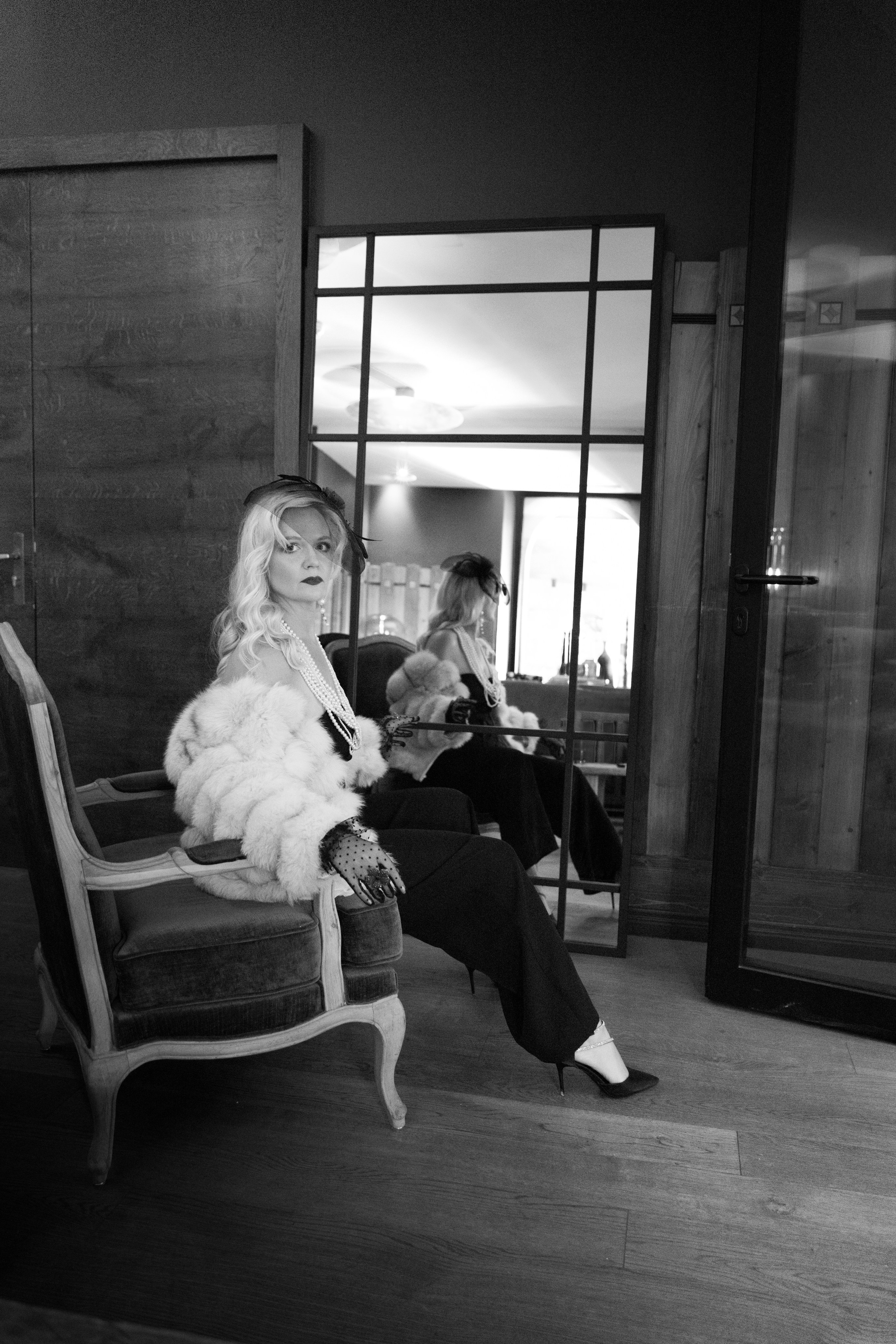 Gatsby Fotoshooting. Wedding and reportage photographer in Munich, Regensburg, Bavaria & all across Germany — LORAN Media