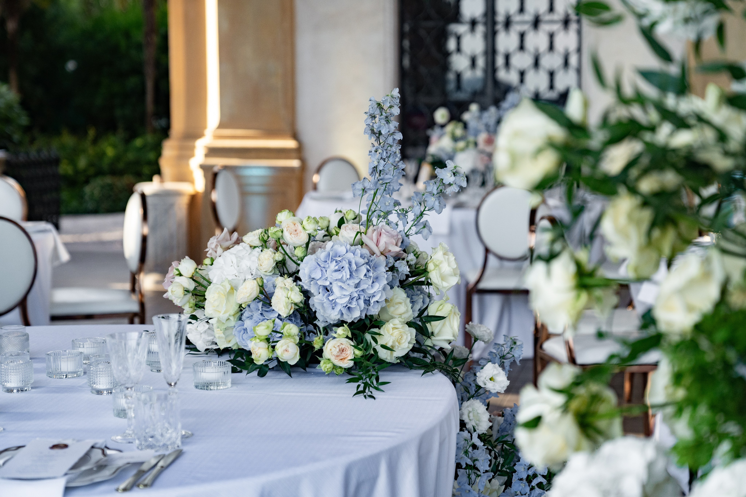 Traumhochzeit auf der Schlossinsel. Hochzeits- und Reportagefotograf in München, Bayern, Deutschland. LORAN MEDIA