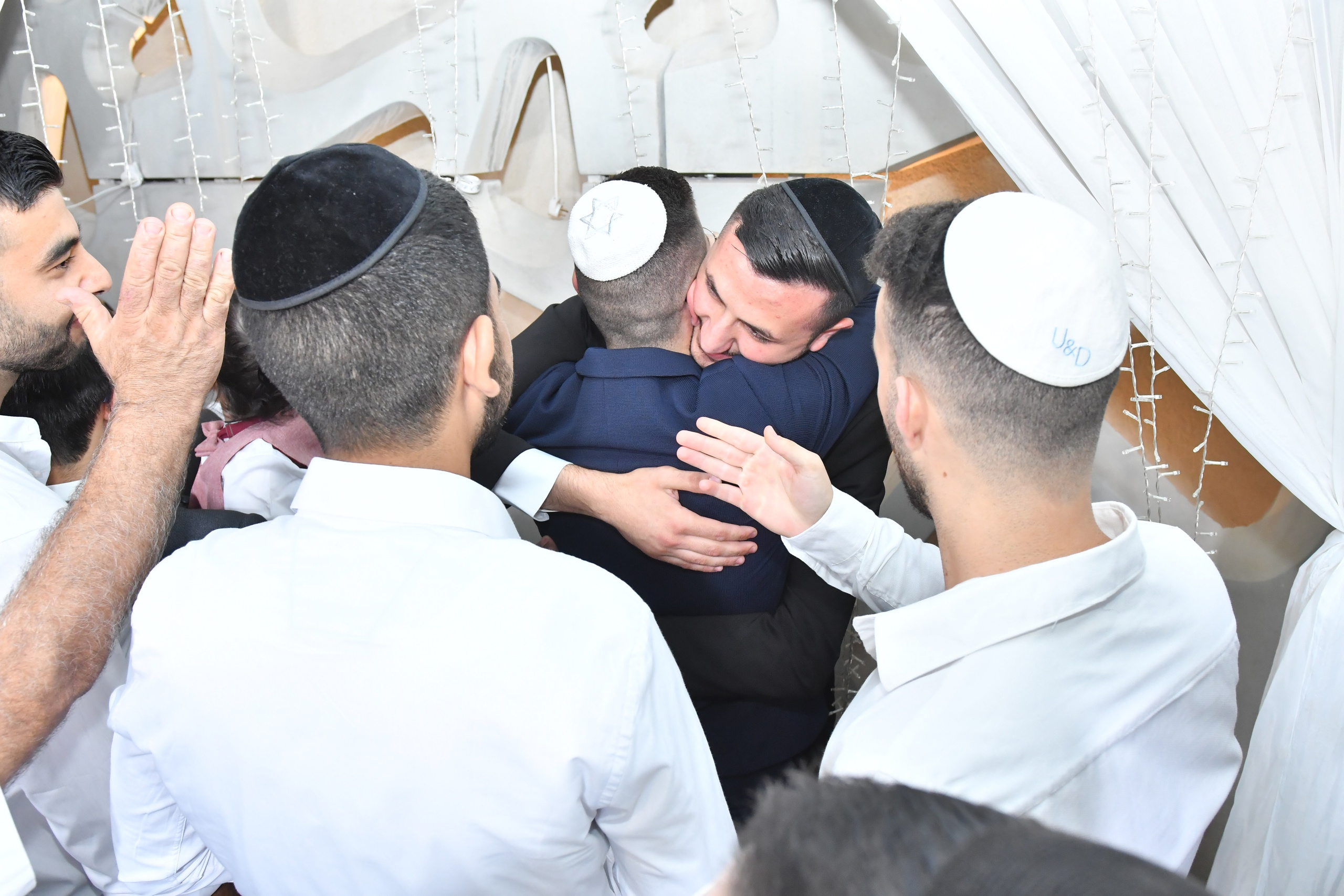 Efrat & Yosef. Wedding and events photographers Studio Shalom