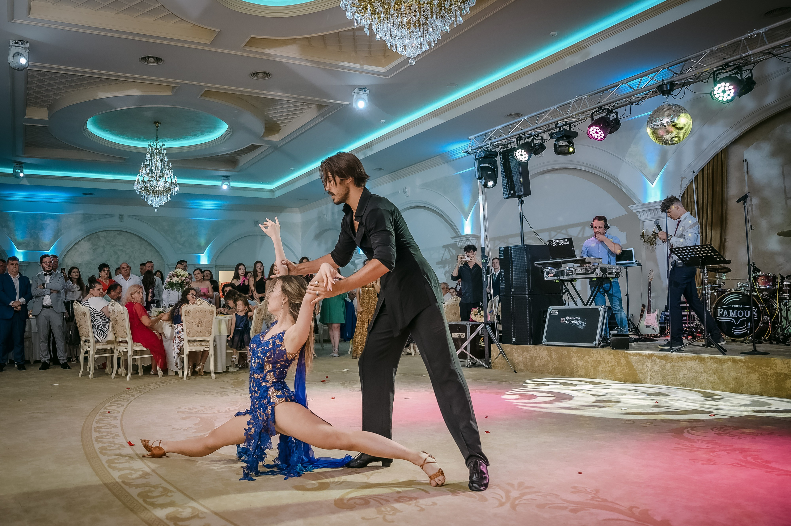 Aura & Sergiu Wedding | Elegant Love Story