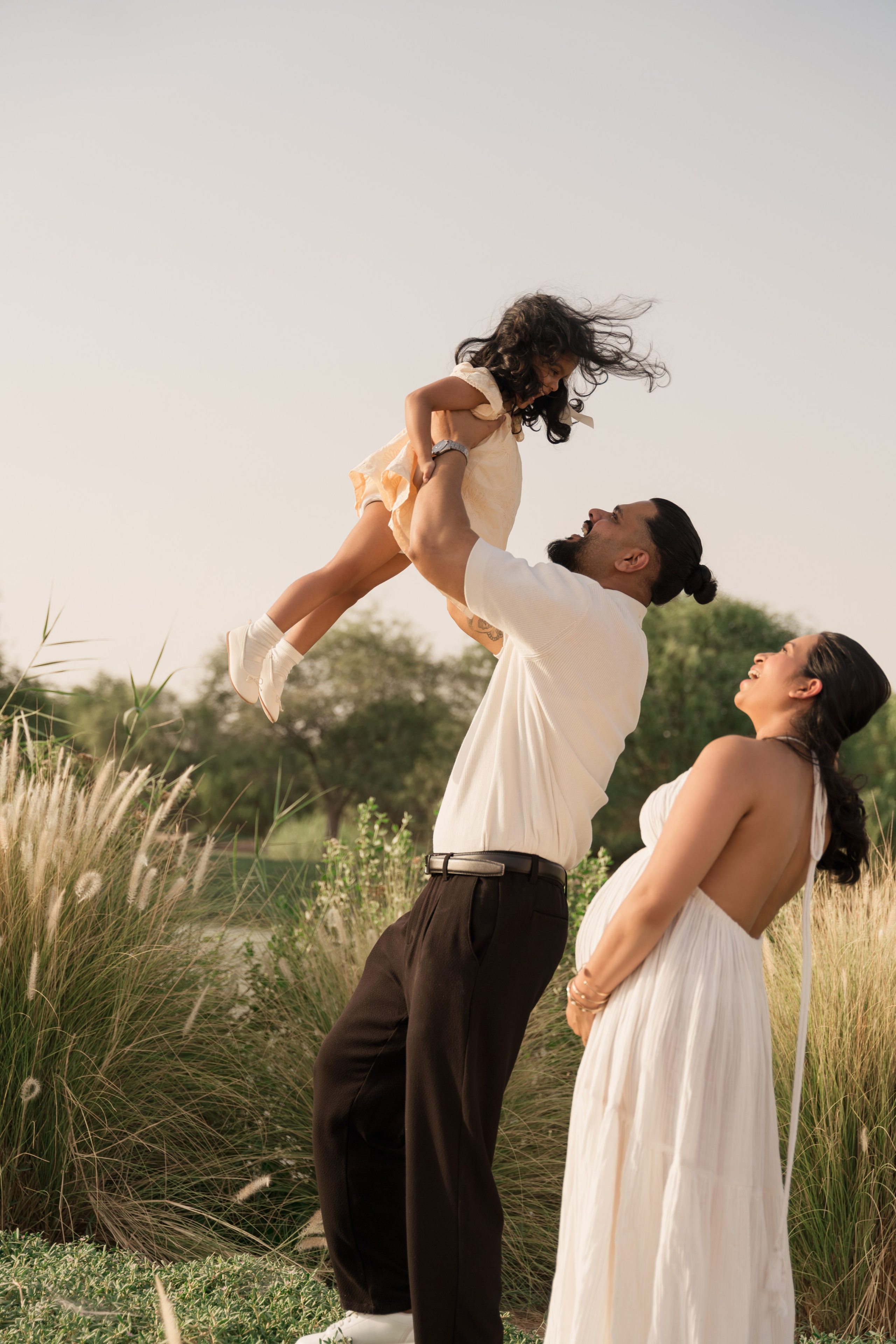 By the lake. Angela Iakovleva — Family Photographer in Dubai