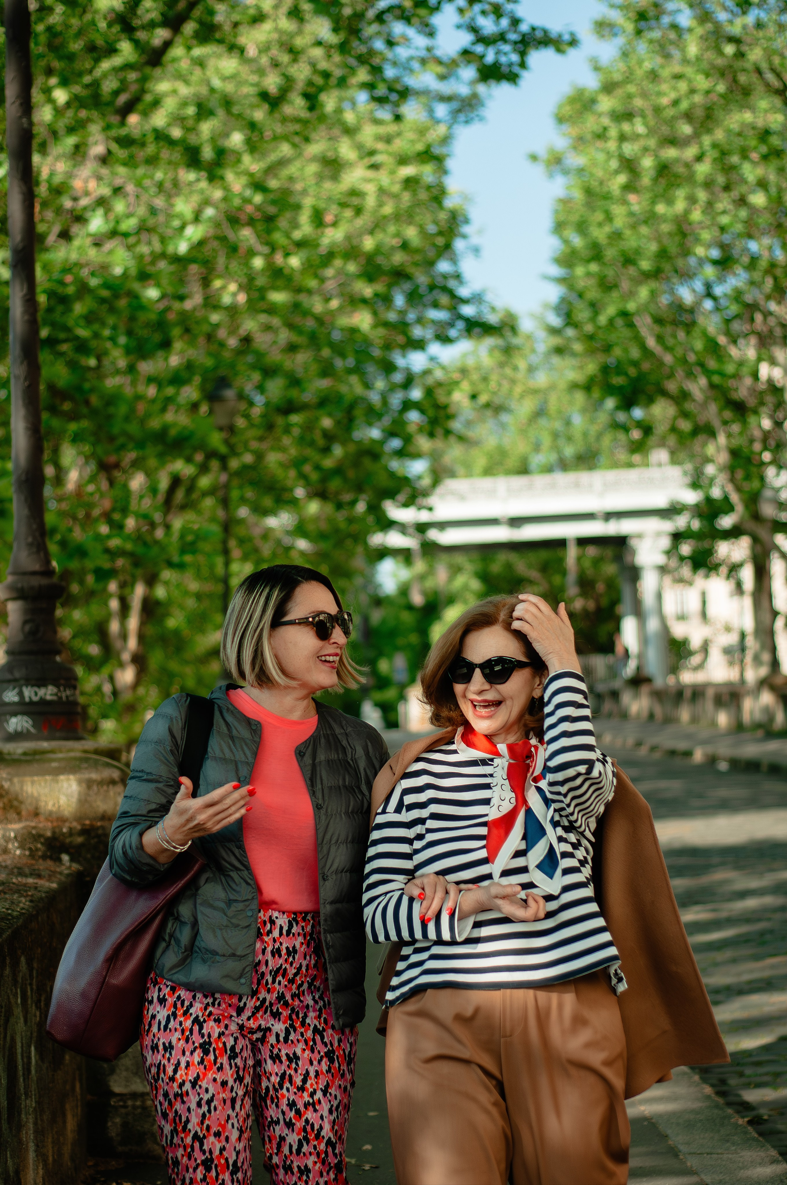 Фотосессия подруг на мосту Бир-Акейм. Фотограф в Париже Полина Осипова