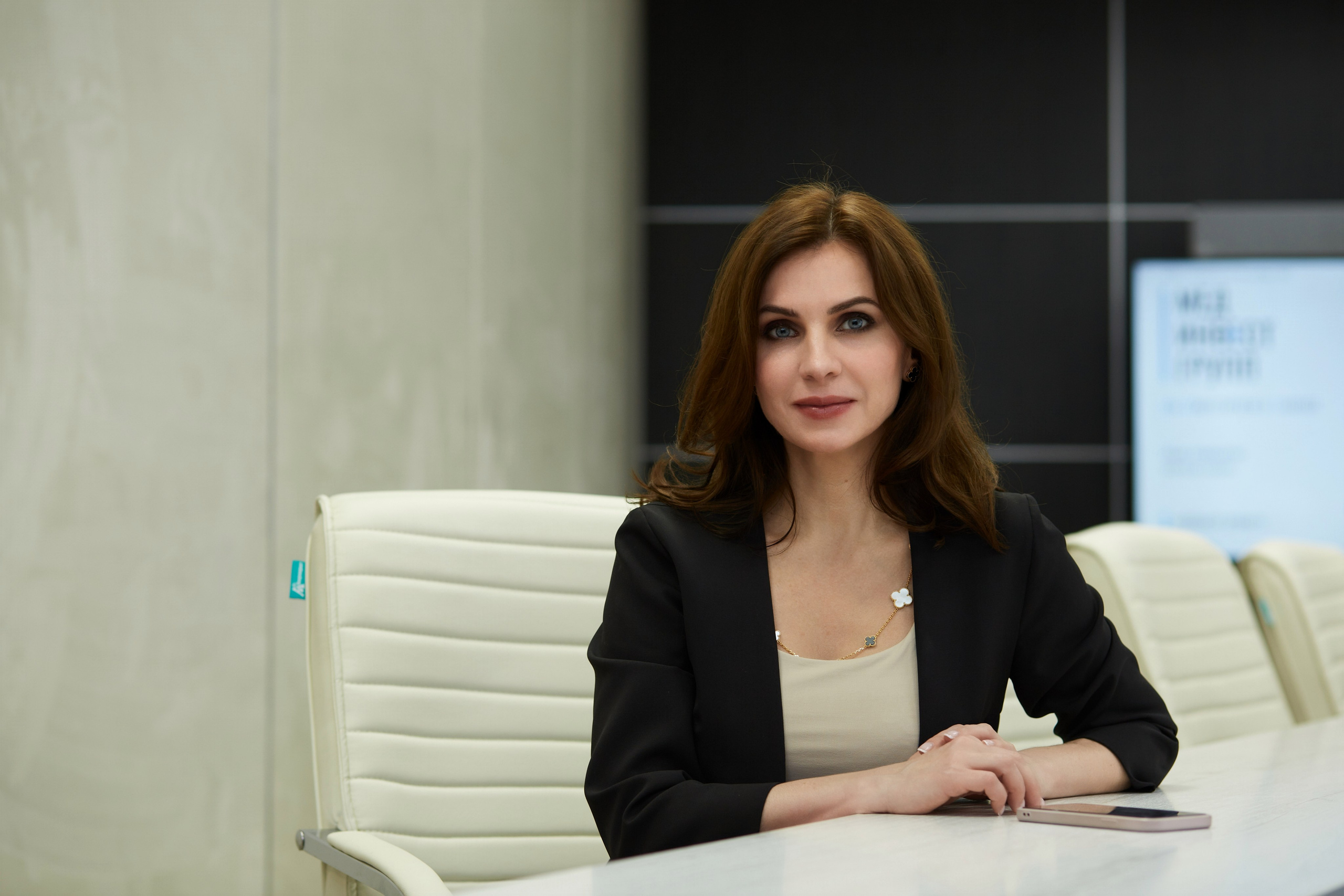 МИГ МЕДИЦИНСКАЯ ИНВЕСТИЦИОННАЯ ГРУППА. Фотостудия рекламной, коммерческой съемки в Улан-Удэ