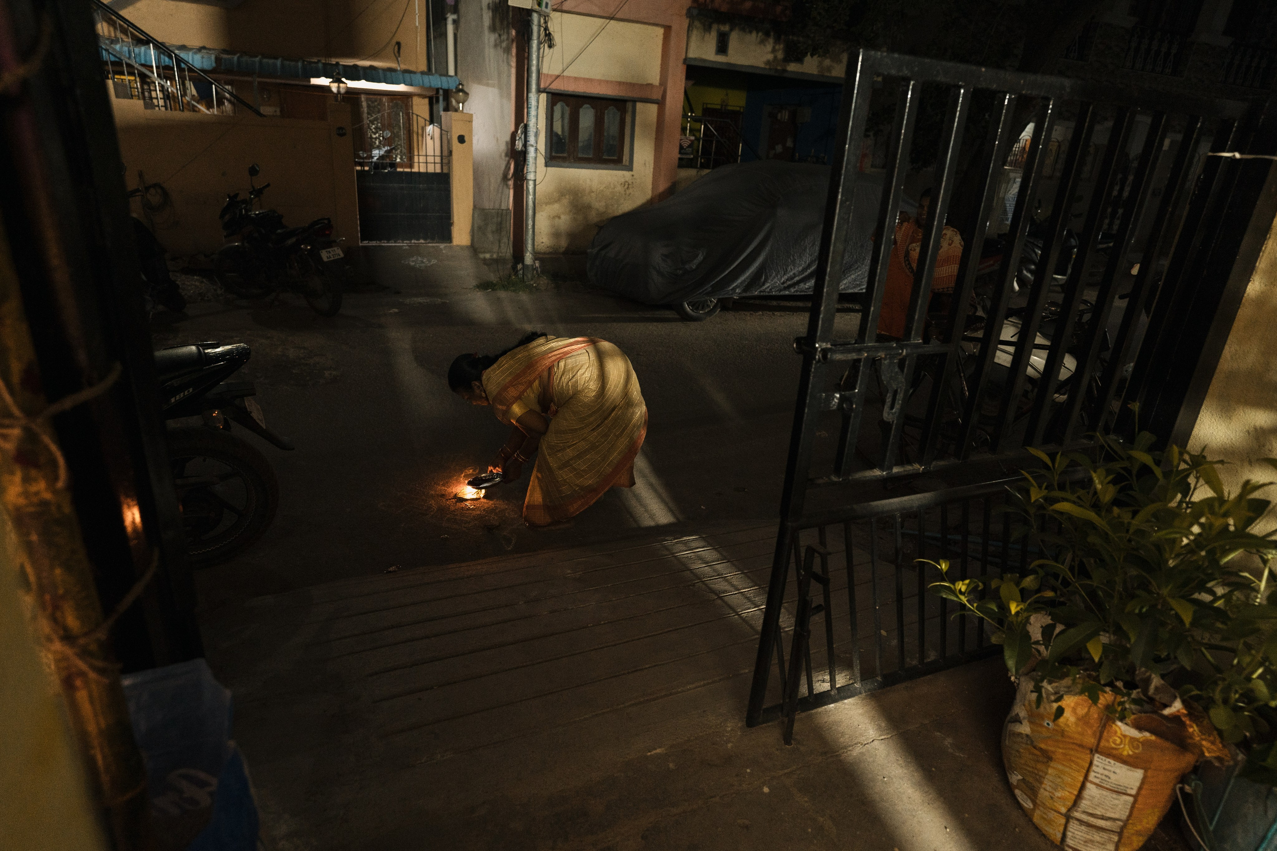 Sathya Nalangu. Agam Vizha