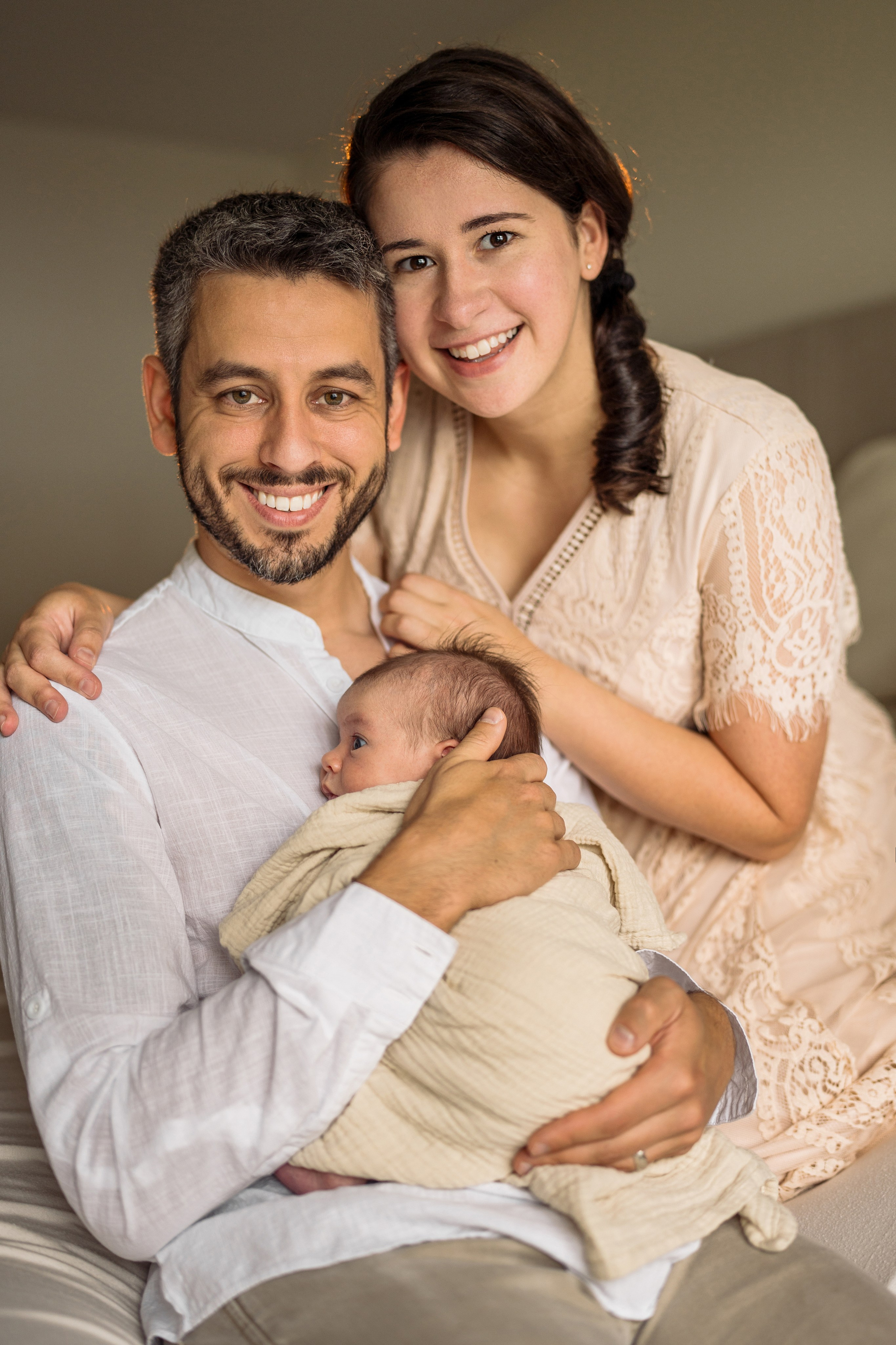 Sara, Henry, Landon, Oliver, Mila, Isla. Wedding and family photographer and videographer PA, NJ, NY, DE, MD