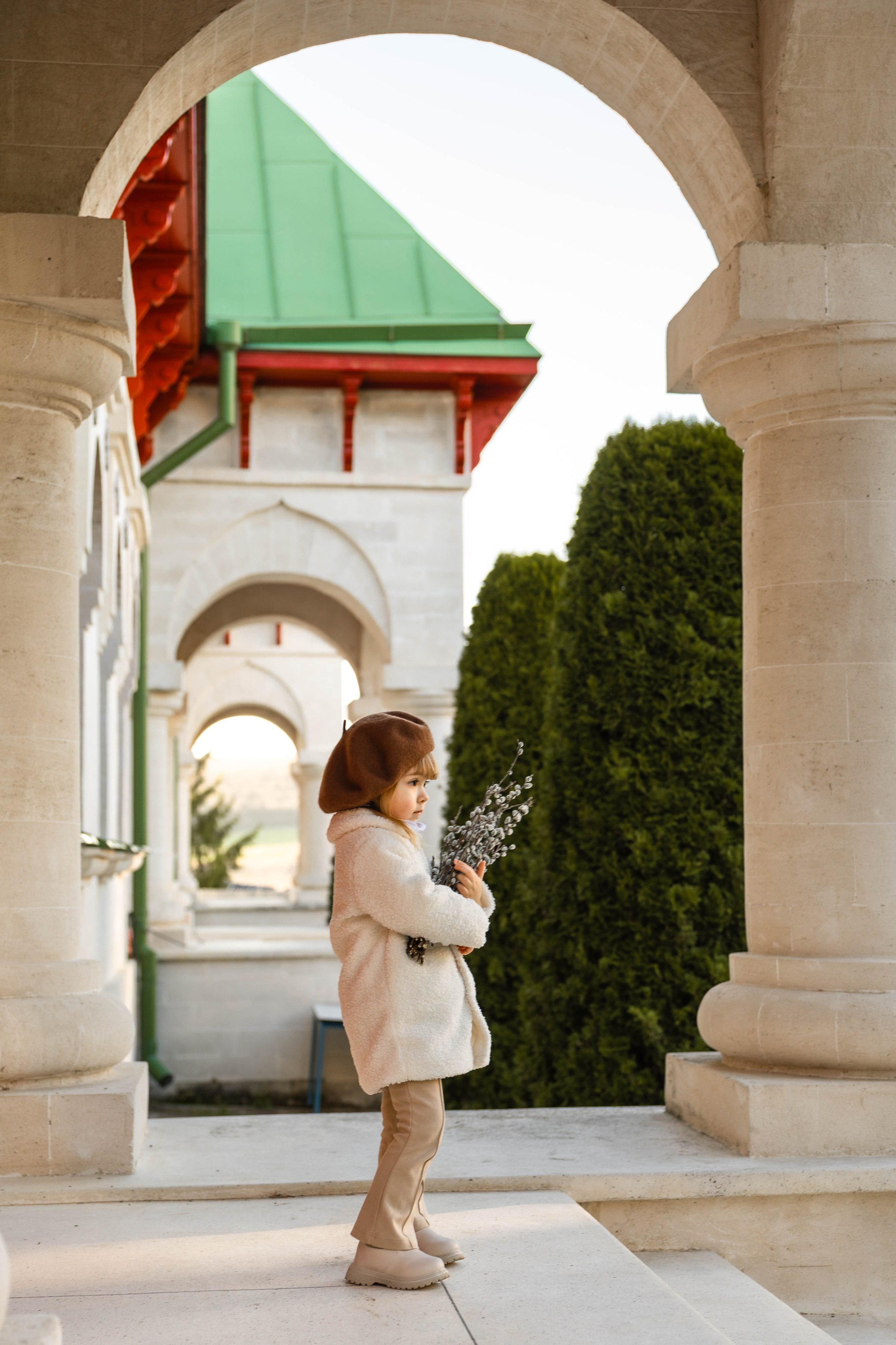 Фотосессия ребенка в вербное воскресенье. Семейный фотограф в Кишиневе, Молдова Врабий Ольга