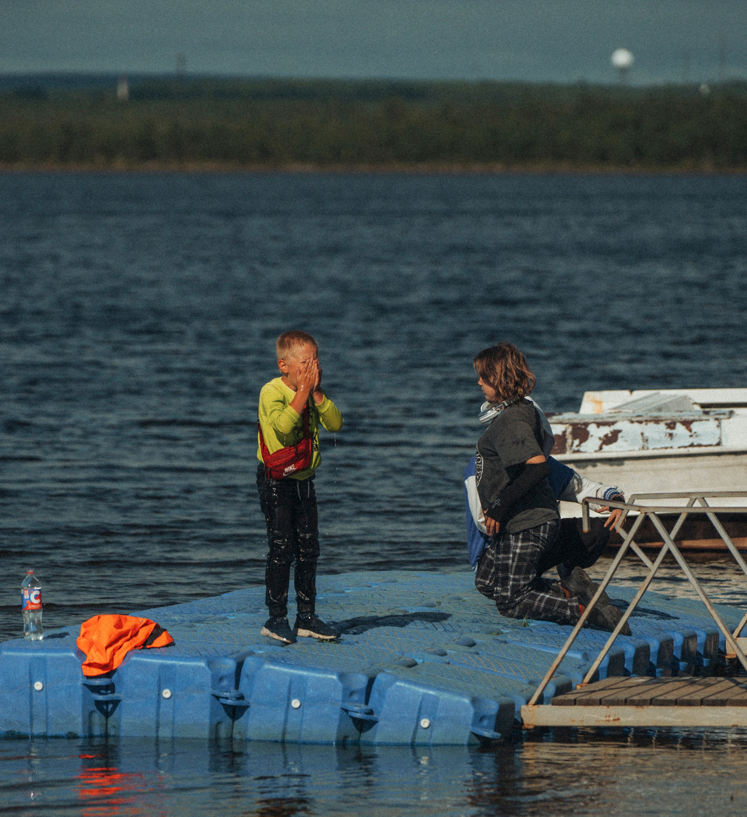 2024. Стрит-фотография, полная абсурда, идиотизма и красоты