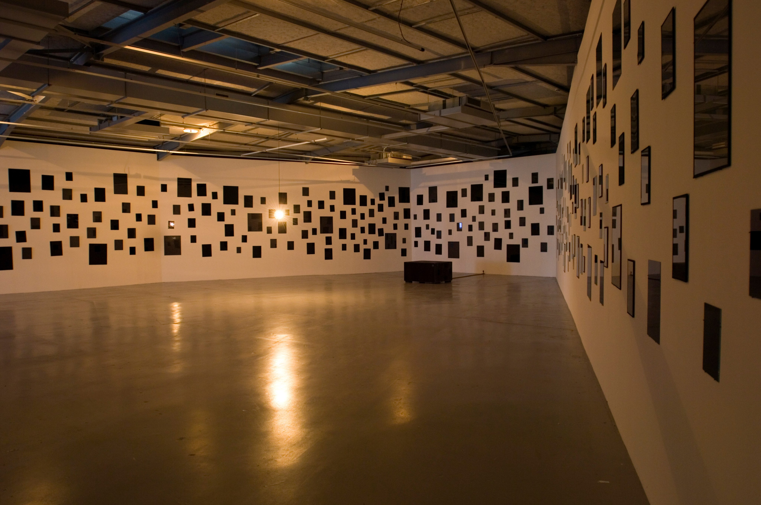 Кристиан Болтански, Archives du cœur на острове Тэсима: архив записей биения сердец тысяч людей, последний след исчезающих человеческих жизней в тёмном помещении