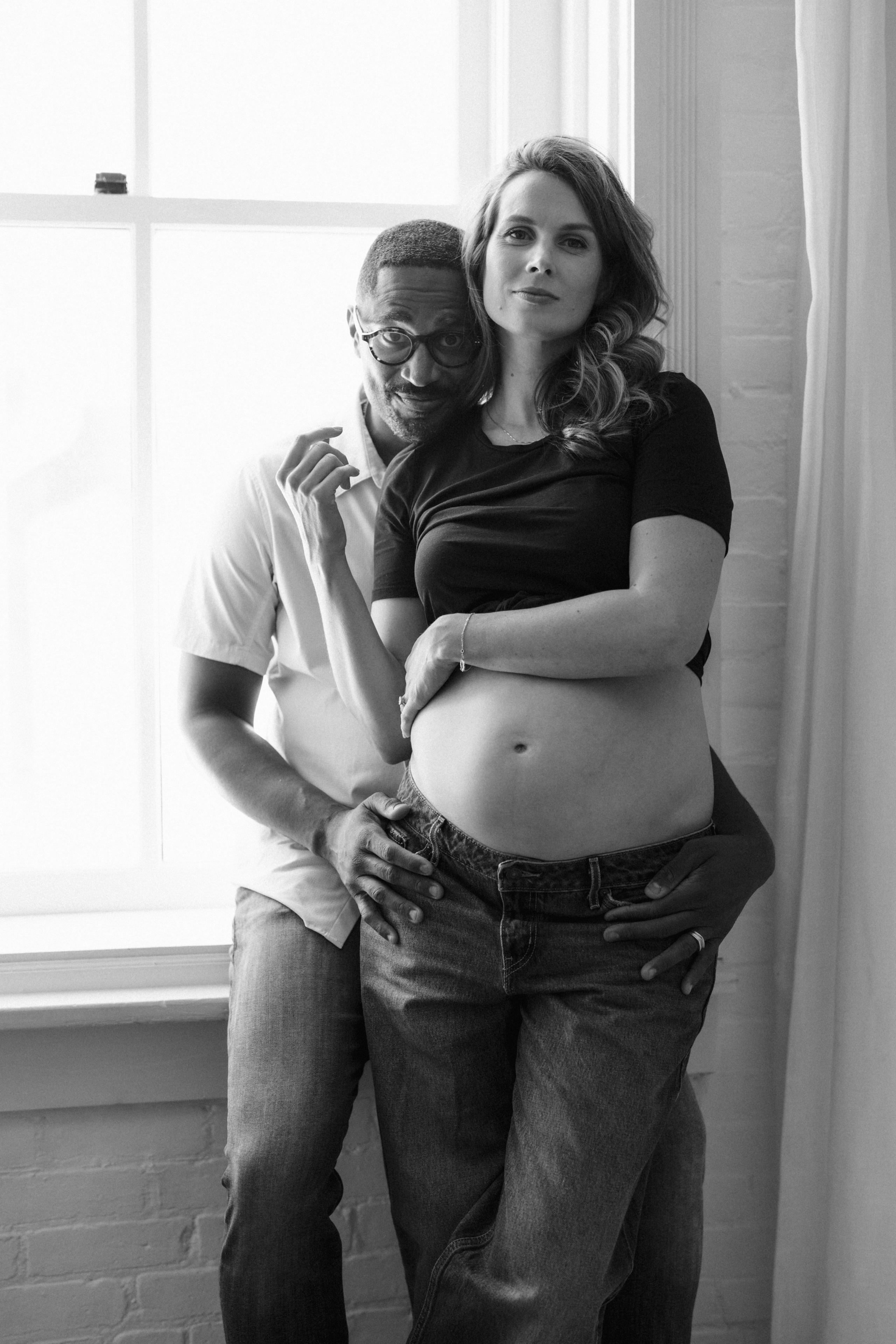 Kathleen. Modern maternity photographer in Long Island New York