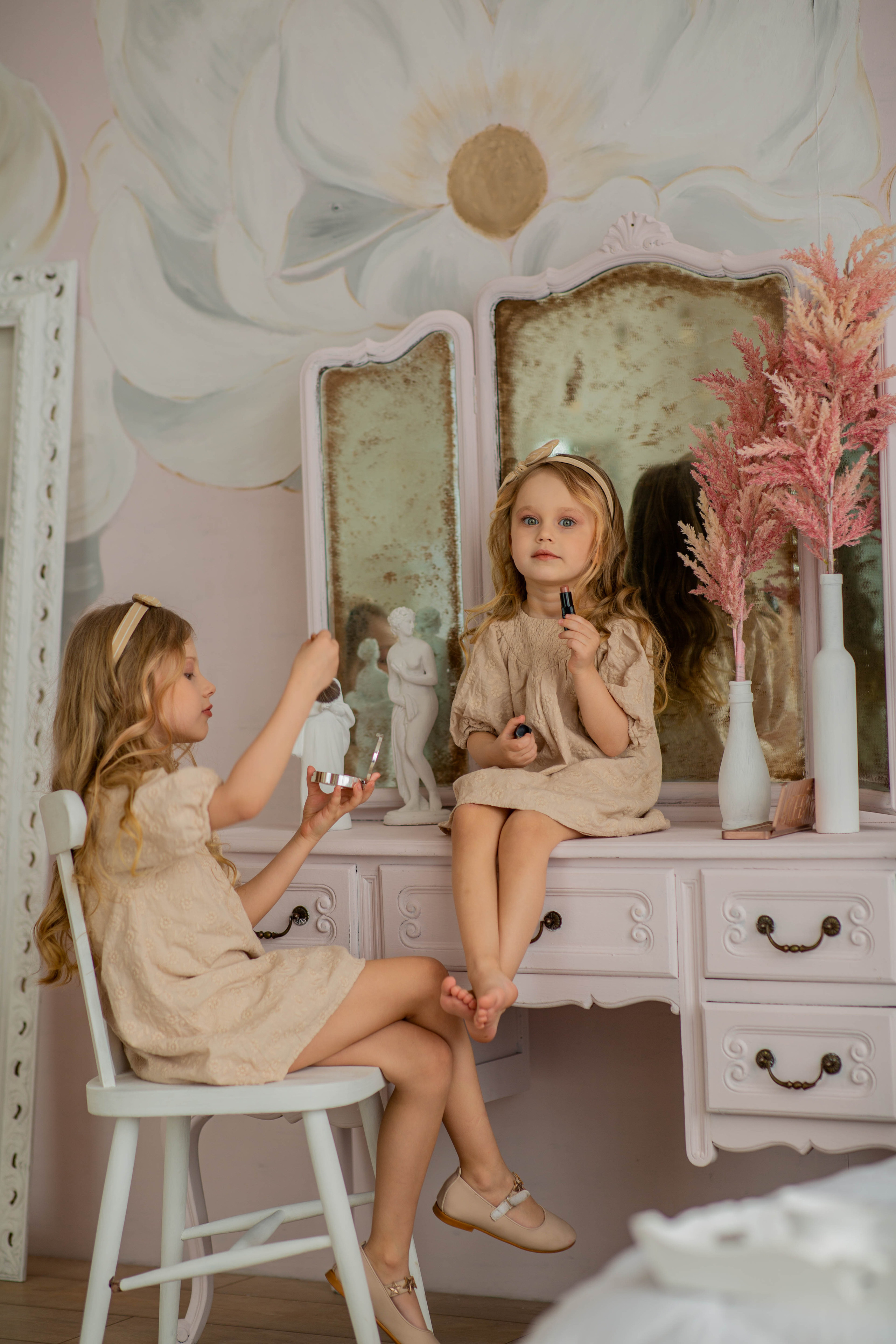 Сестрички. Соучастник счастья на ваших праздниках!