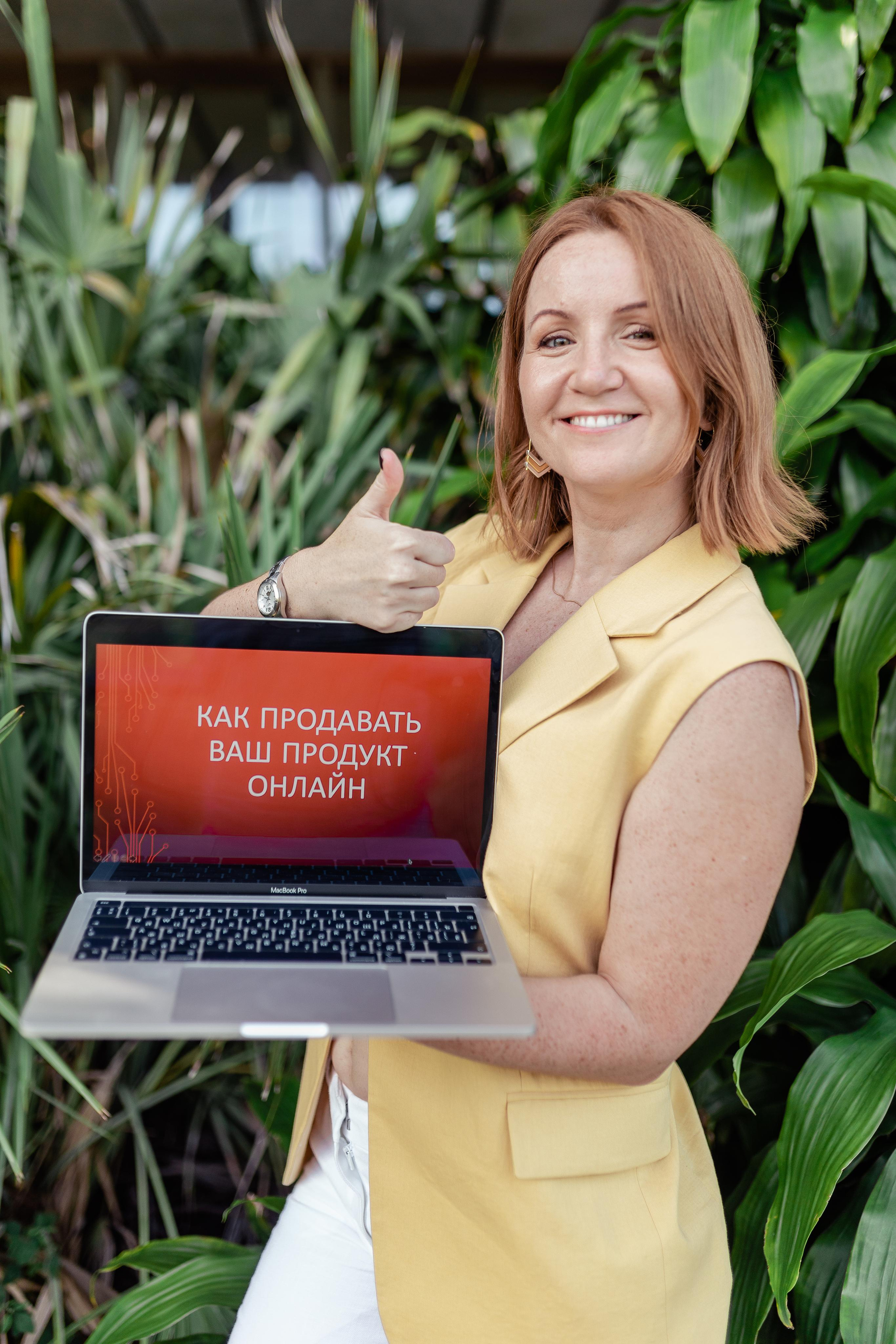 Marina Ecommerce Marketing. Family and Event photographer in Homestead and Miami areas of Florida