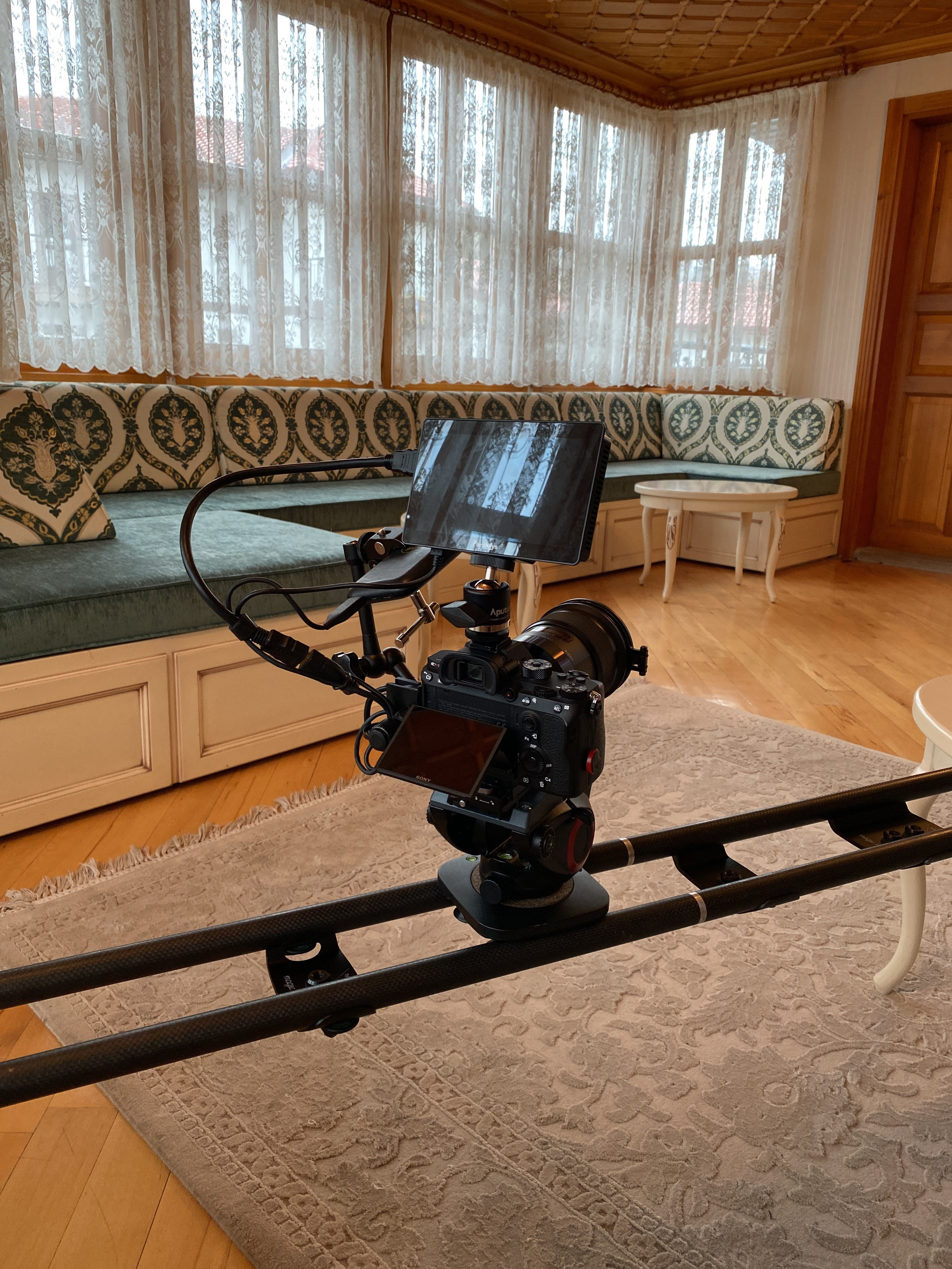 Предложения. Брахим — фотограф