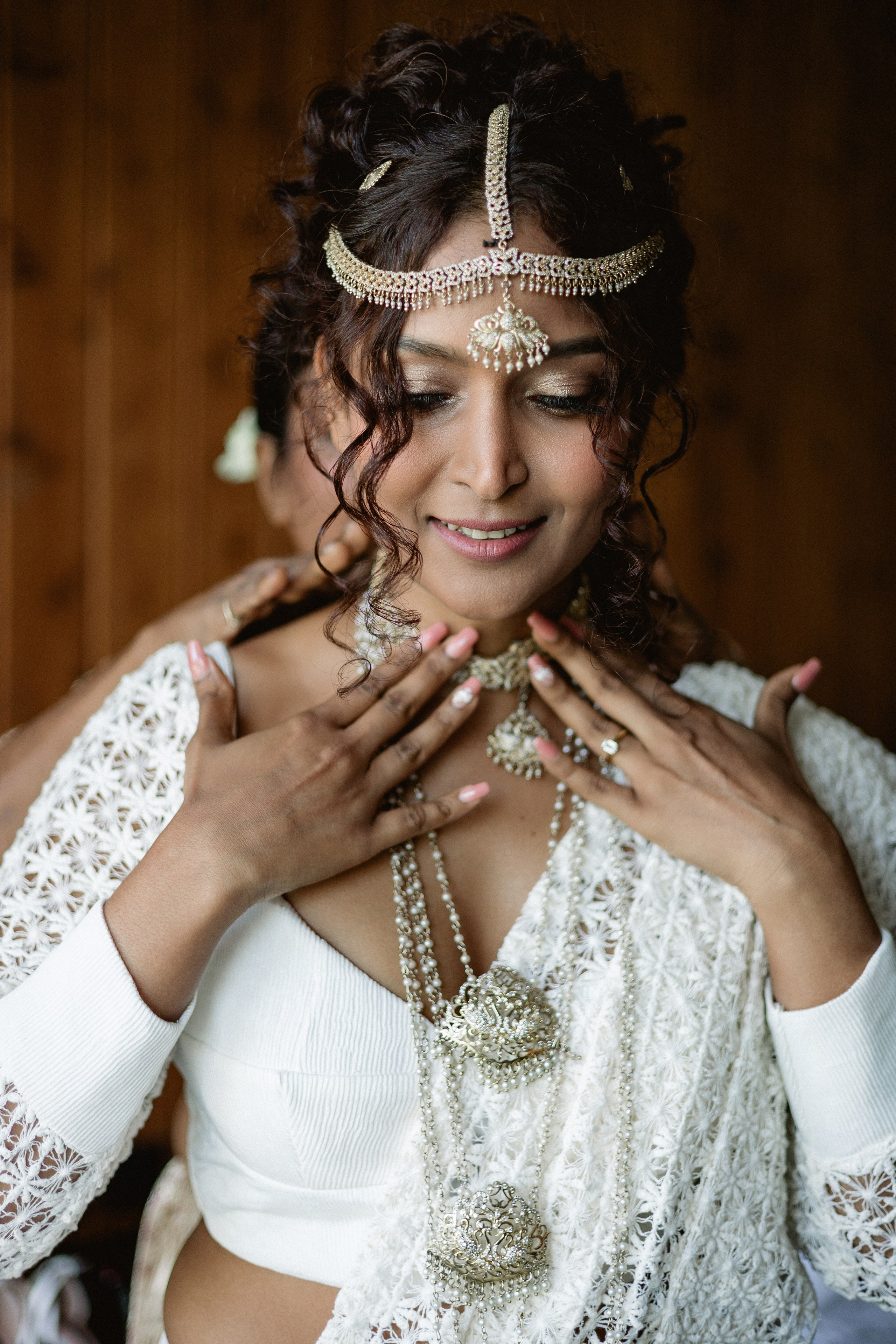 Thesakaya and Kevin. Photographer Anna Nazarenko