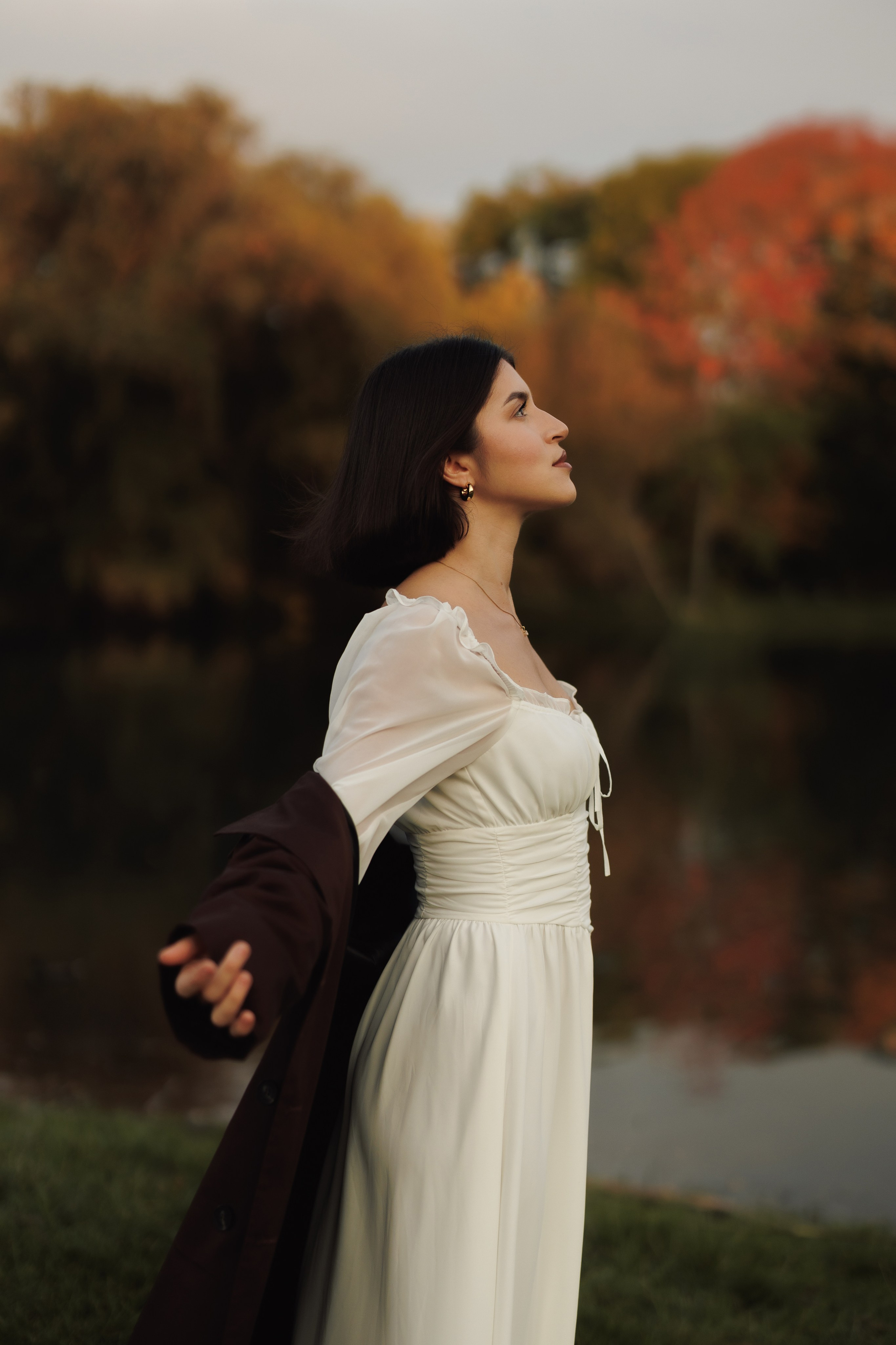 Autumn Park Photoshoot | Woman in White Dress. Cinematic&Elegant Portraits by Kristina Kozheltsova. Kristina Kozheltsova- Soulful Portrait&Lifestyle&Love Story Photographer in Leipzig, Germany