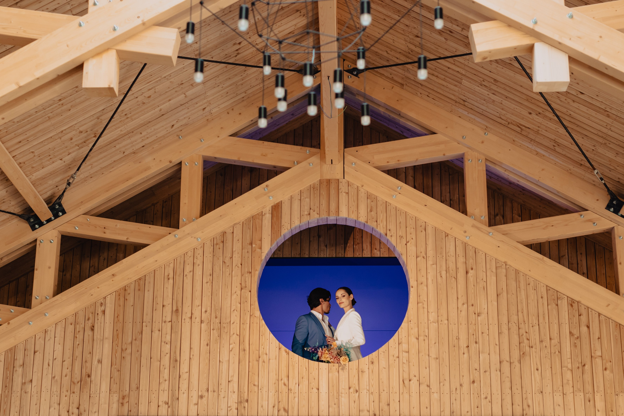 Styled shot at The Barn, Cluj. Fotograf de nunta — documenting your love story with a touch of editorial — wedding photographer