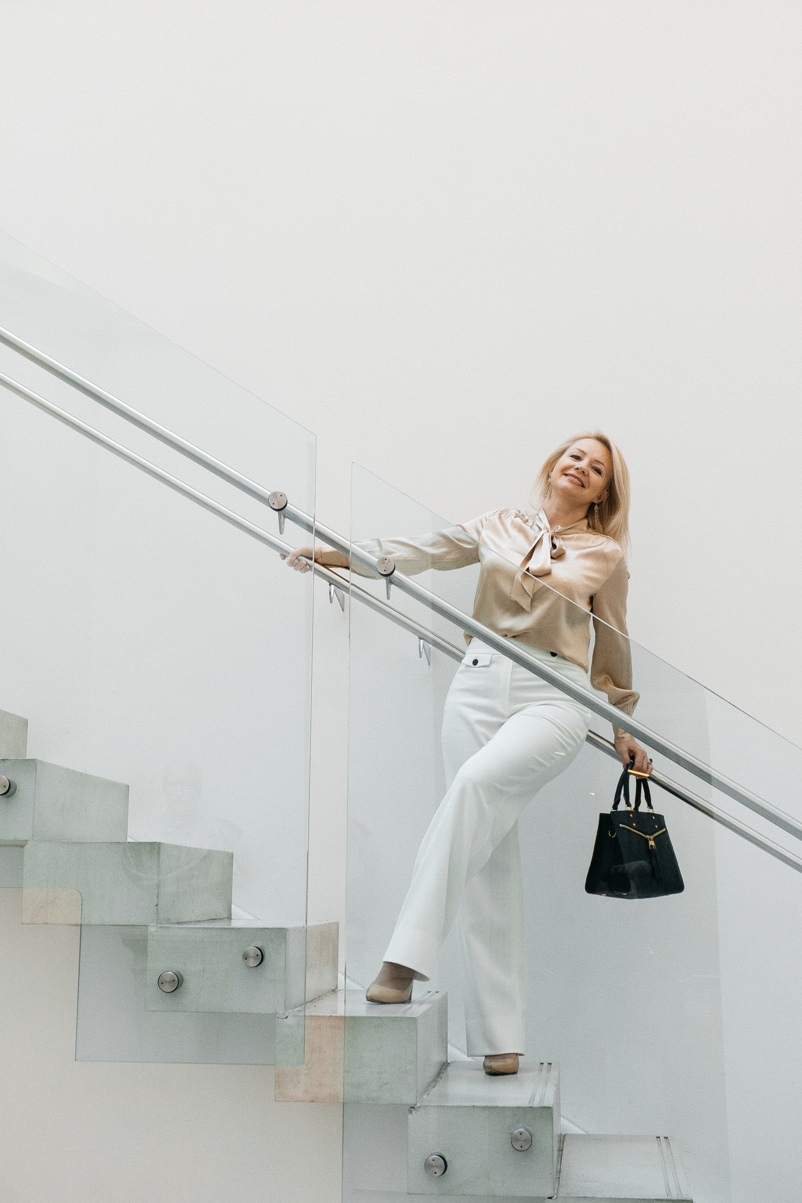 White Fashion. Fashion and portrait photographer in London Roman Pilipenko