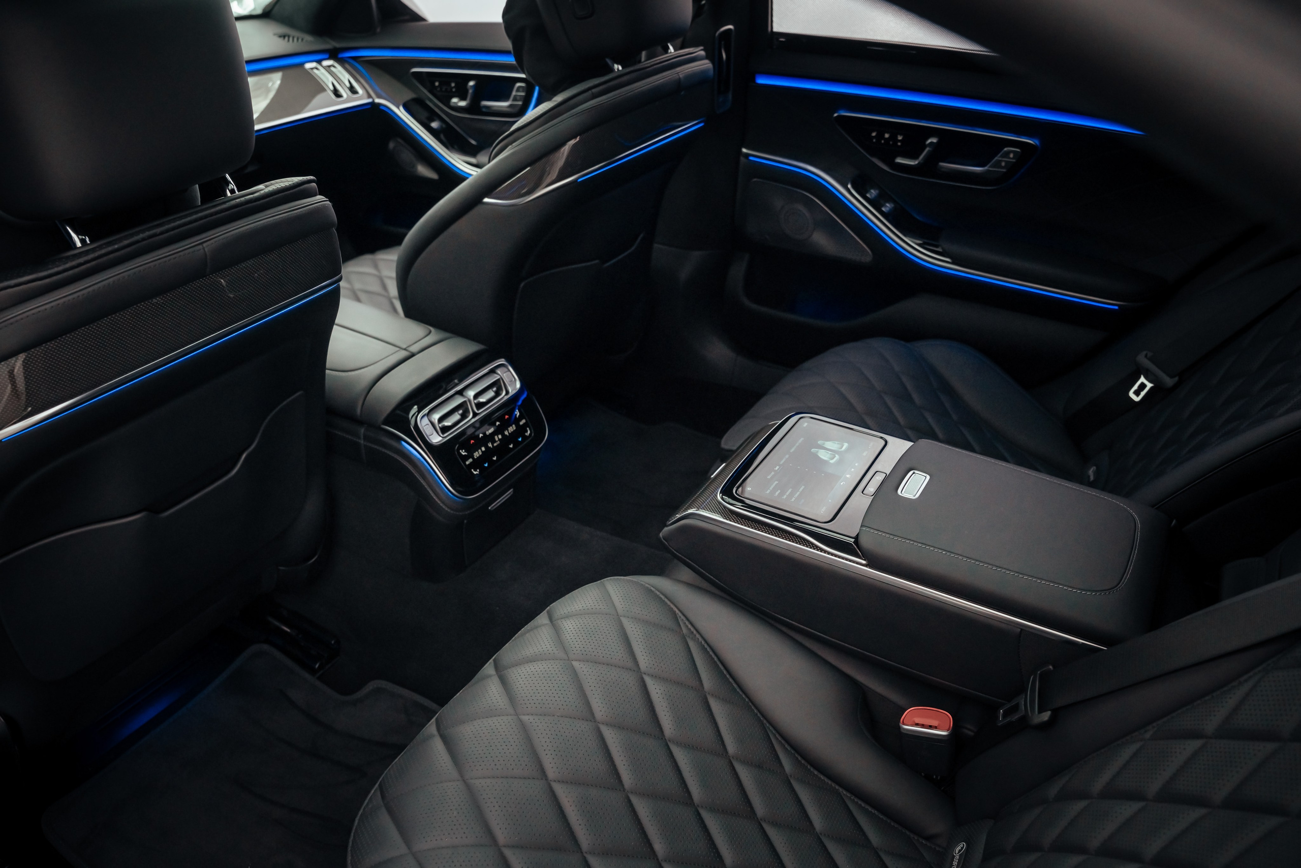 Cars. Photographer in Dubai | Dmitriy Gromov — Photoshoots, Events & Luxury Photography