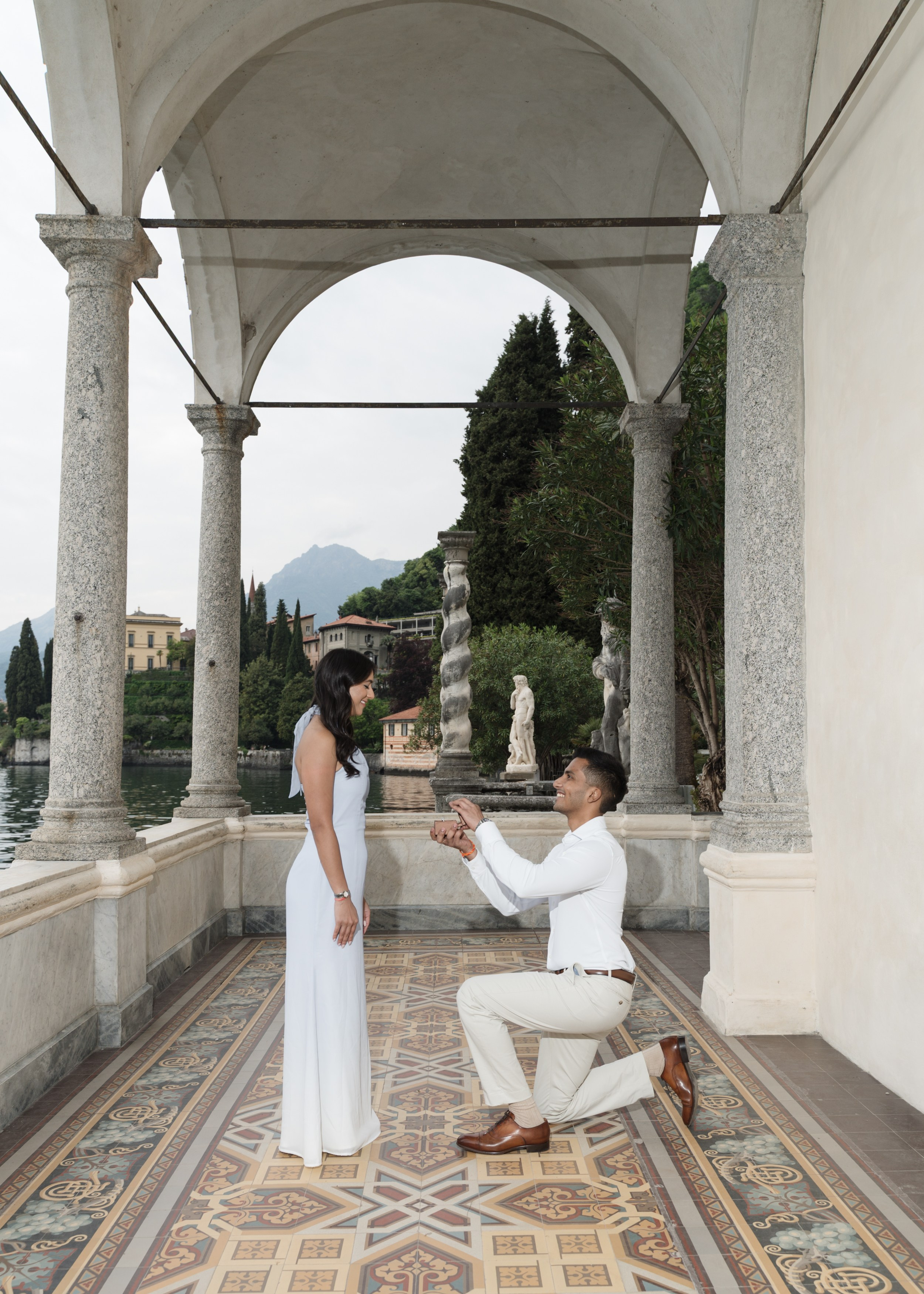 Villa Monastero Secret Proposal. Proposal Photographer in Lake Como