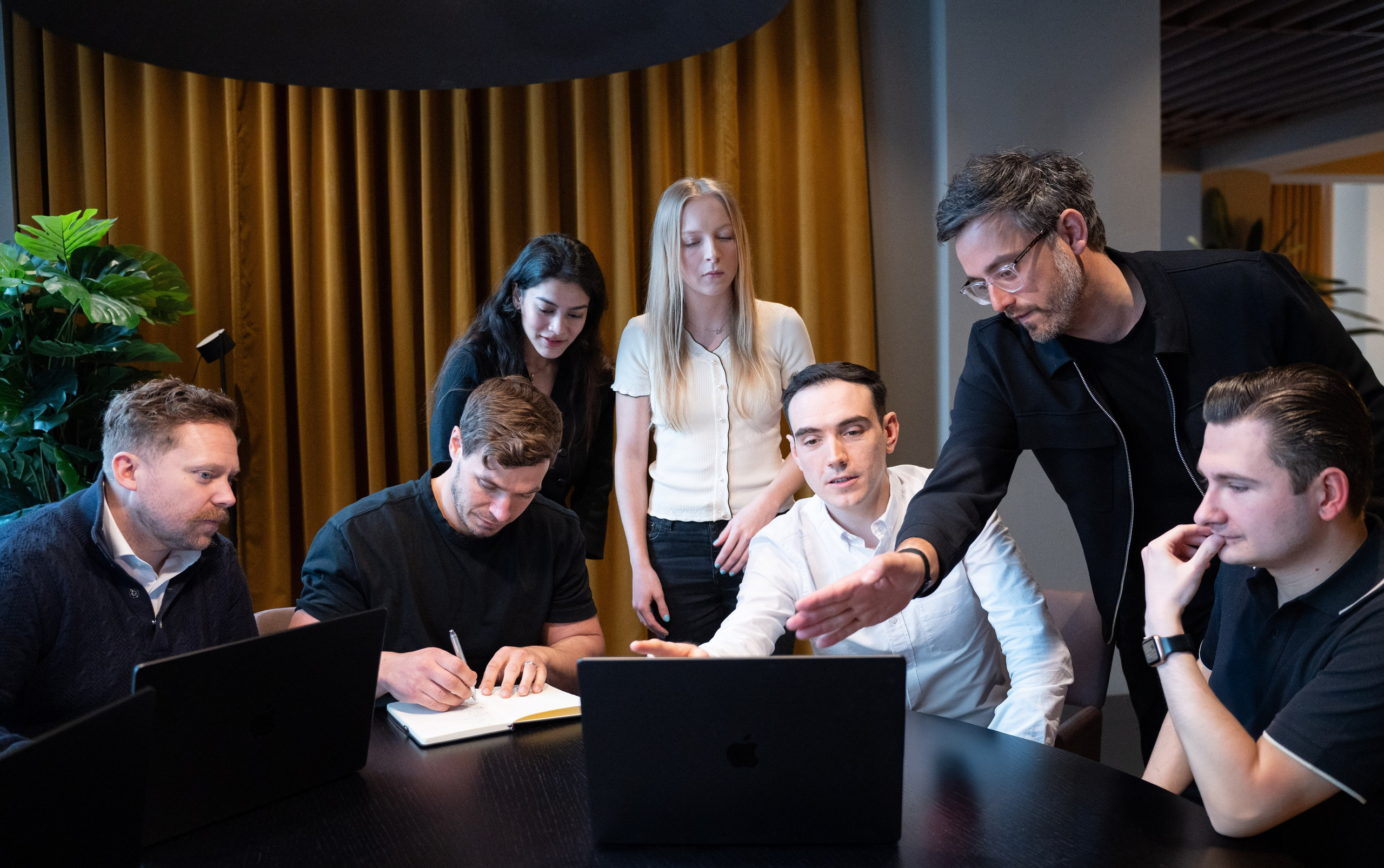 Corporate Shoot. Molfar Visuals