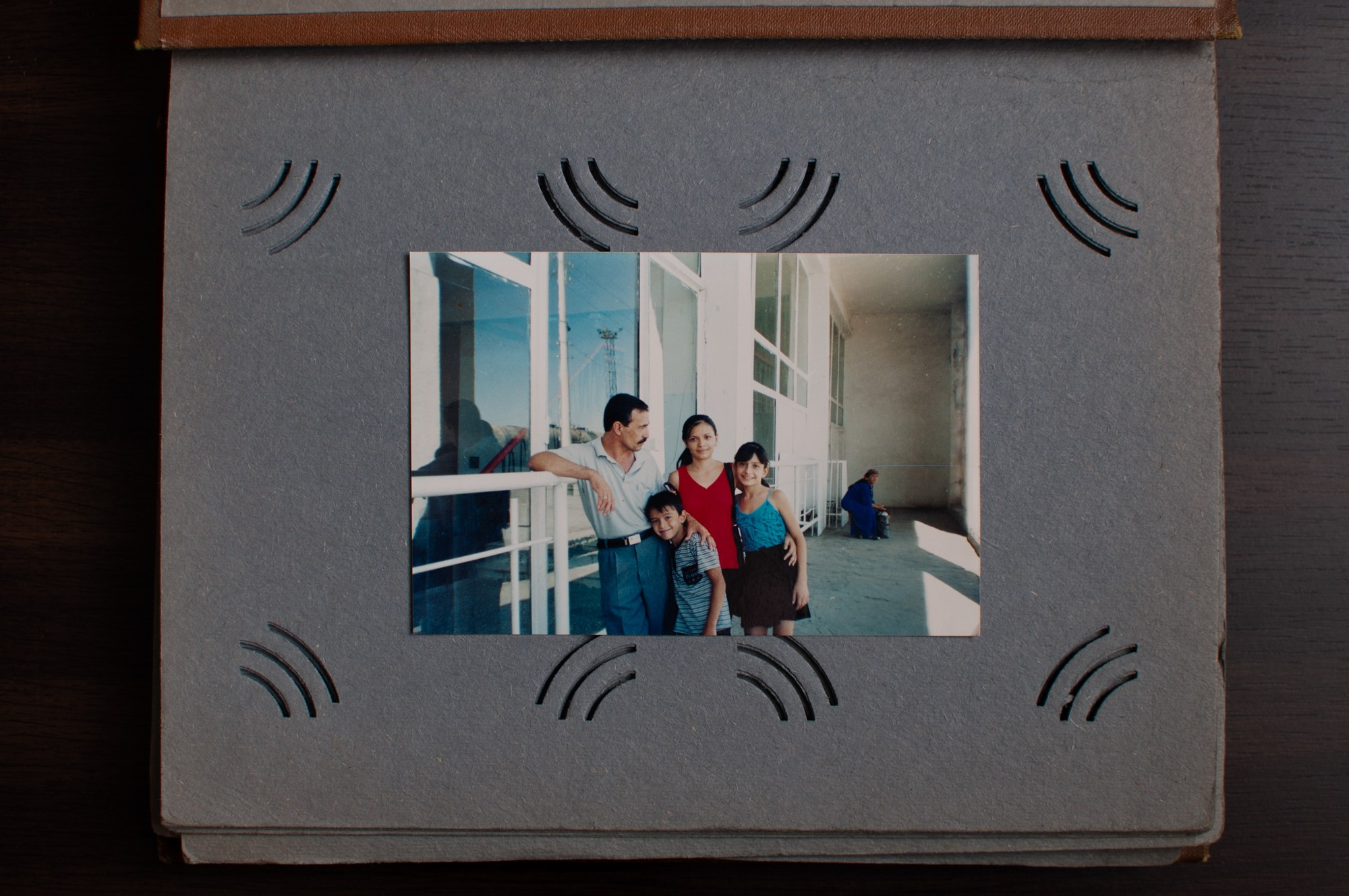 Stories we did not tell. Mayya Kelova artist