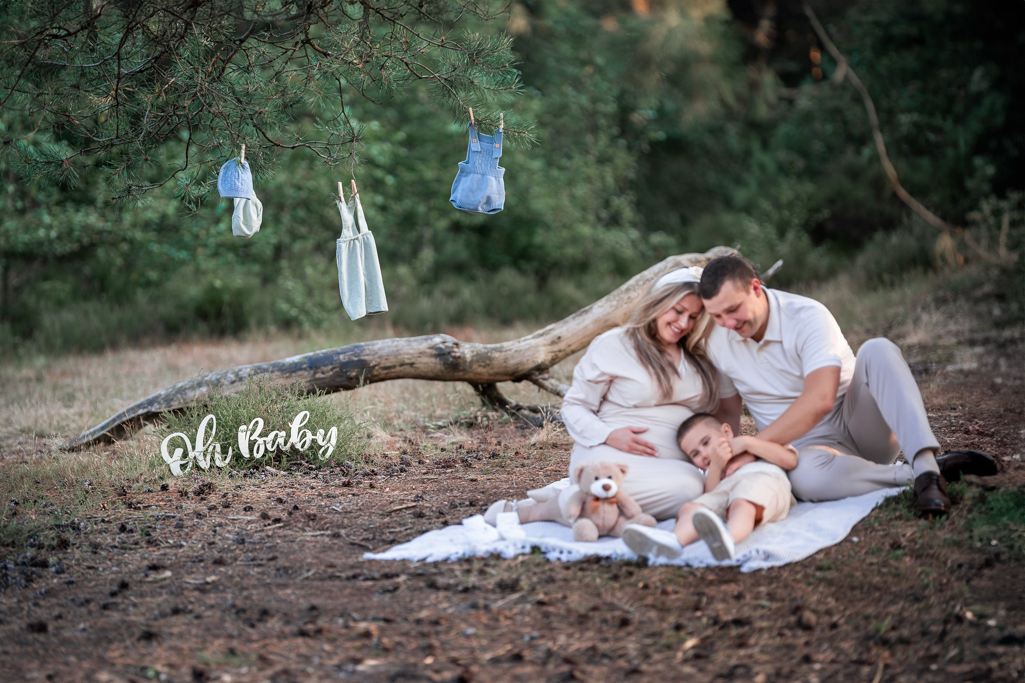 Maternity Photography Belgium — Waiting for You | Lucian Petric. Lucian Petric — Wedding & Baptism Photographer in Turnhout, Belgium