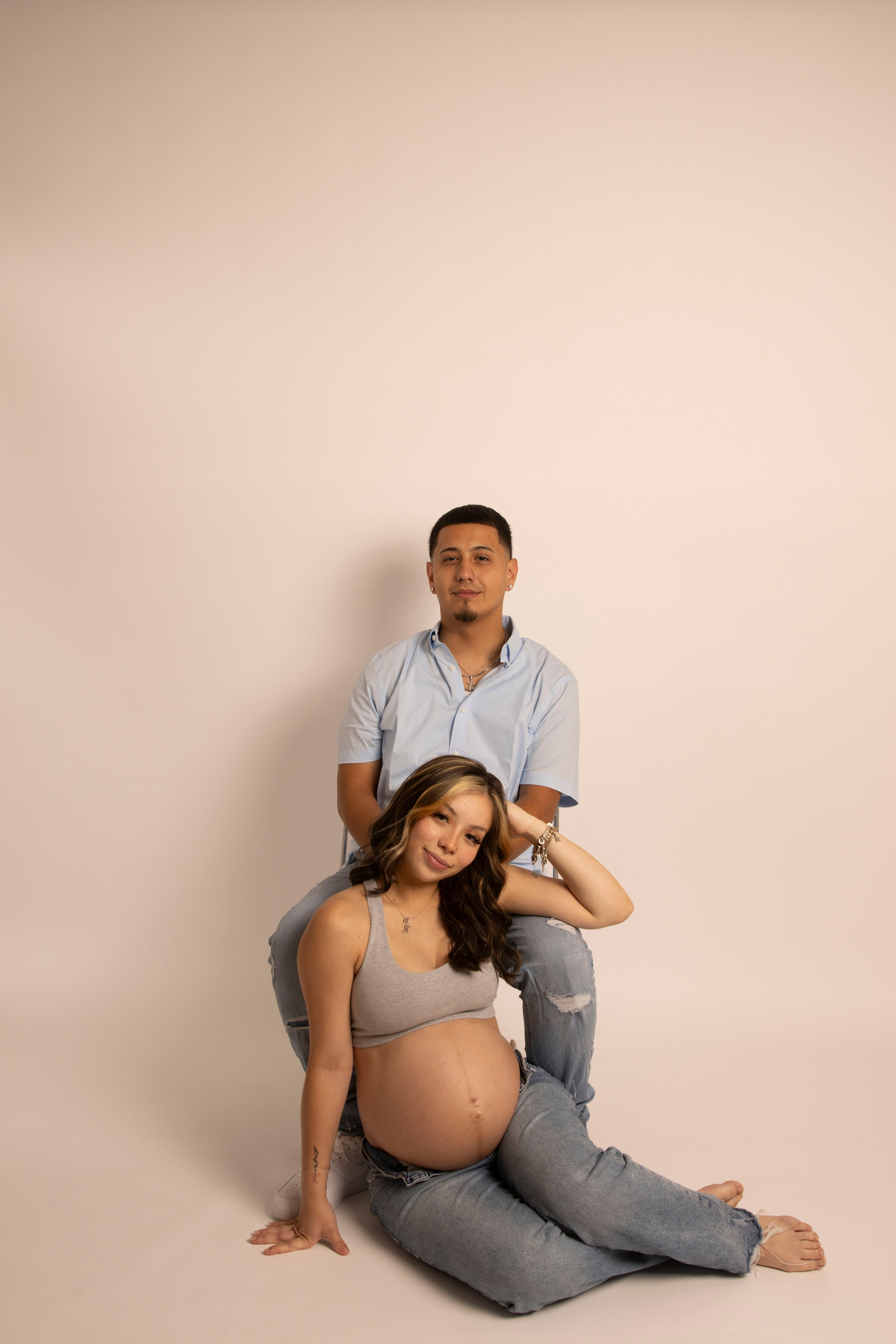 SHOOT IT YOURSELF — SELF PORTRAIT STUDIO IN CHICAGO