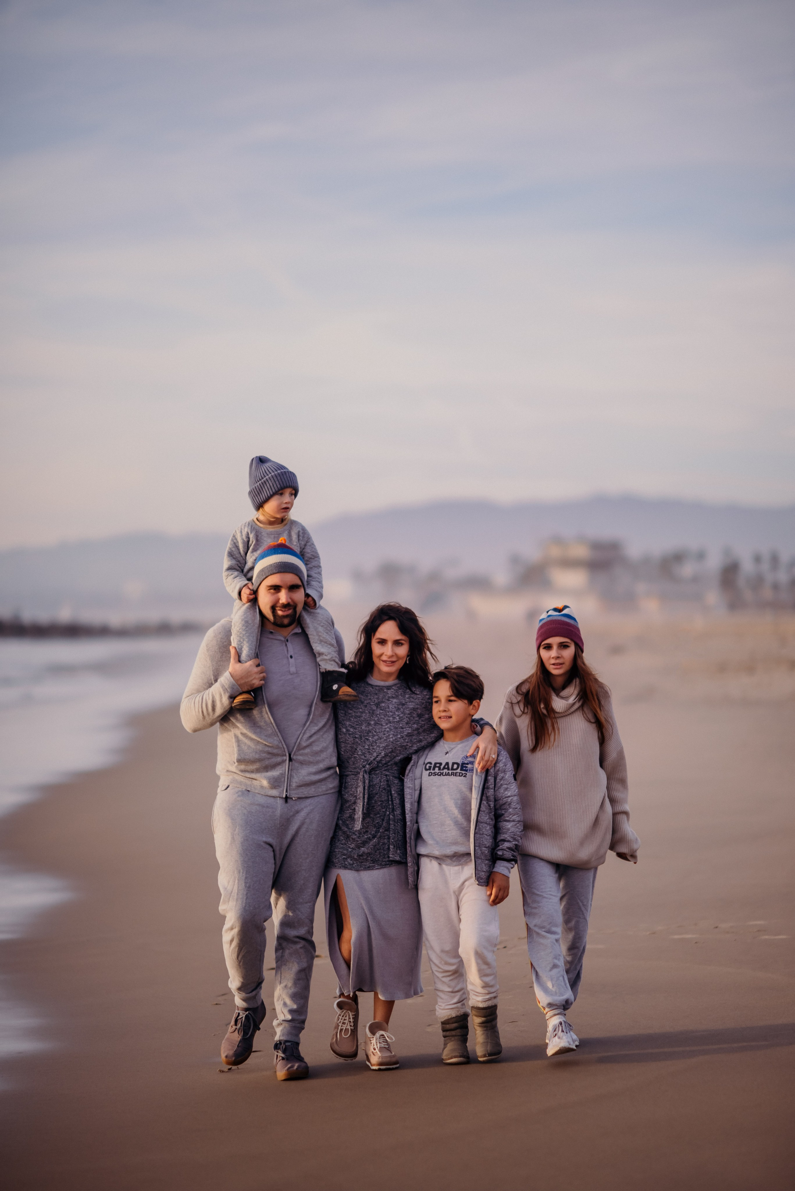 Family photo shoot. Photographer. Wedding, maternity and family photographer in Charlotte Tasha Minn