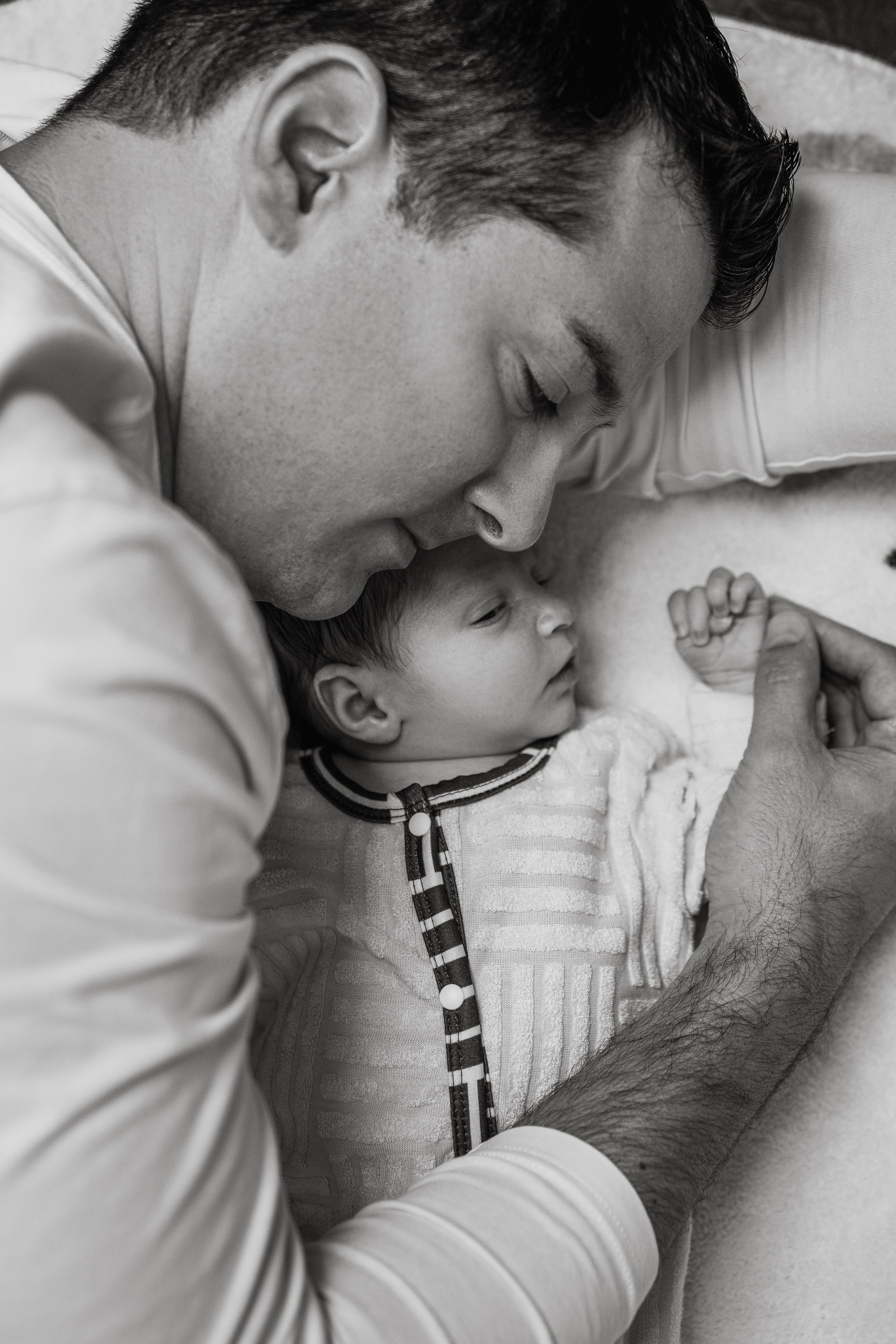 Newborn & Dad Photography – Capturing Precious Father-Baby Bonding. Alisa Tant — Family and newborn photographer Bucks County, Montgomery county, Philadelphia, NJ