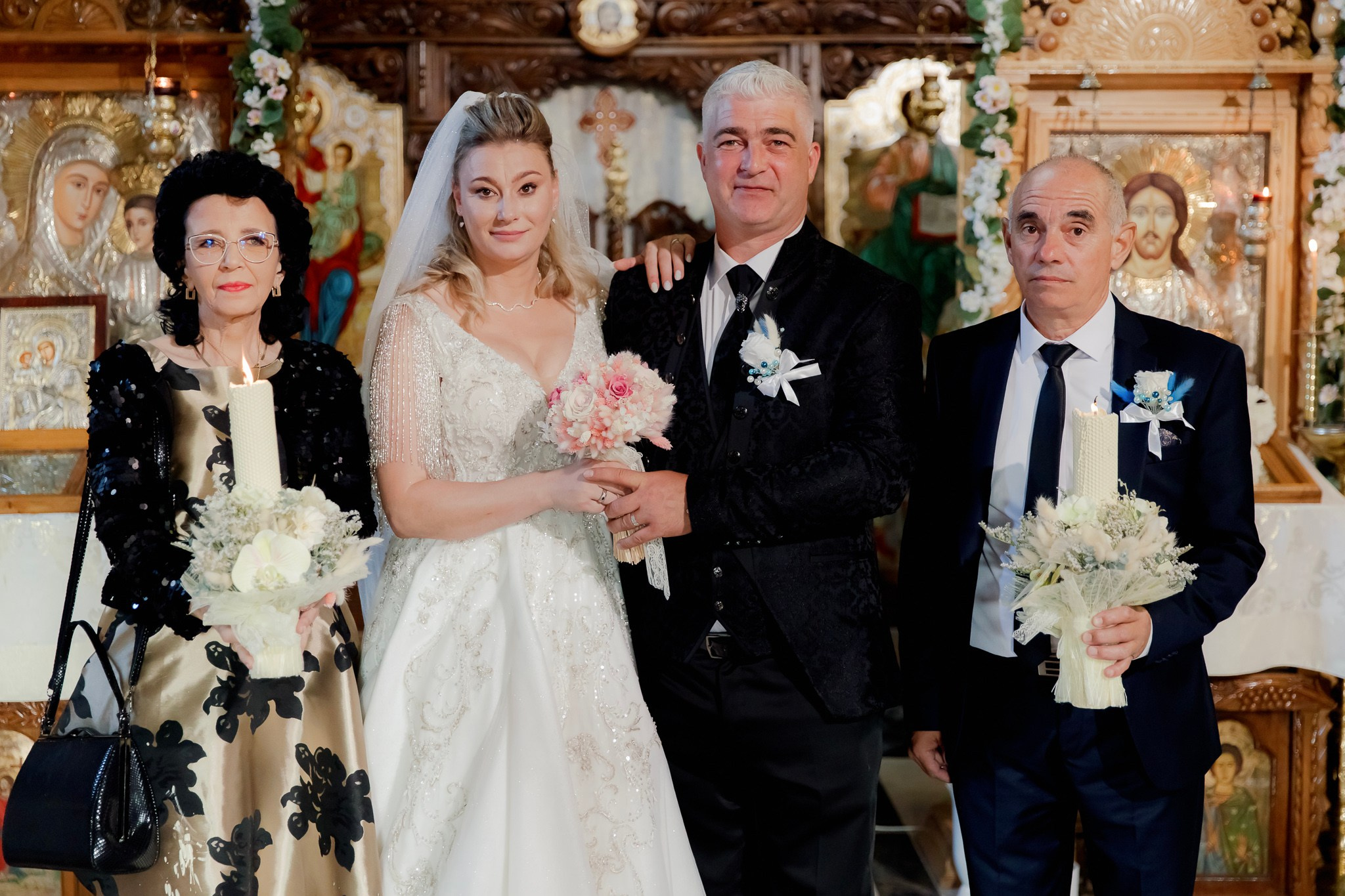 Mihai & Oana. Servicii foto-video profesionale, pentru momente de neuitat