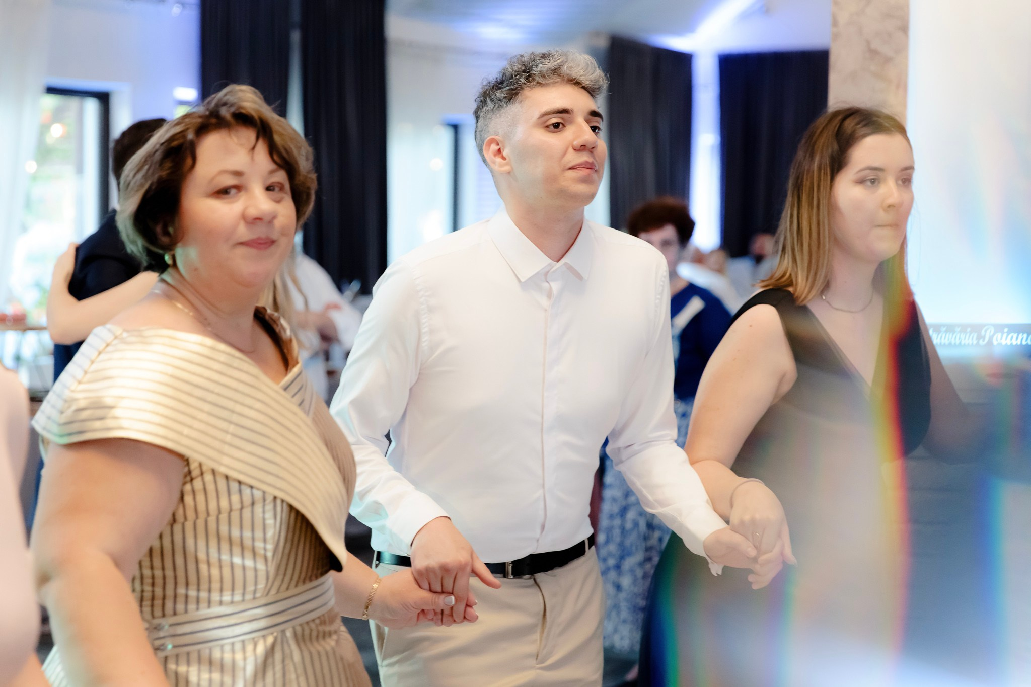 Ioana & Ionuț | Nuntă de poveste la Păstrăvăria Poiana din Mălini județul Suceava. Servicii foto-video profesionale, pentru momente de neuitat